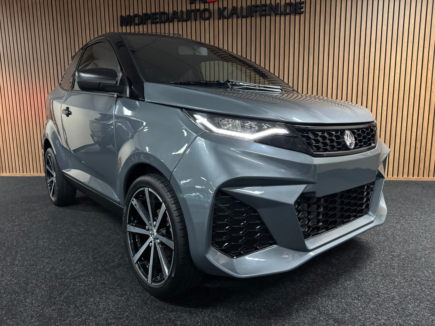 Aixam GTI Sport 2024 | 769 KM | 8 PS Kubota Motor | 45 km/h | Rückfahrkamera | Innerhalb 250 KM Kostenlose Lieferung | Mopedauto | Leichtmobile