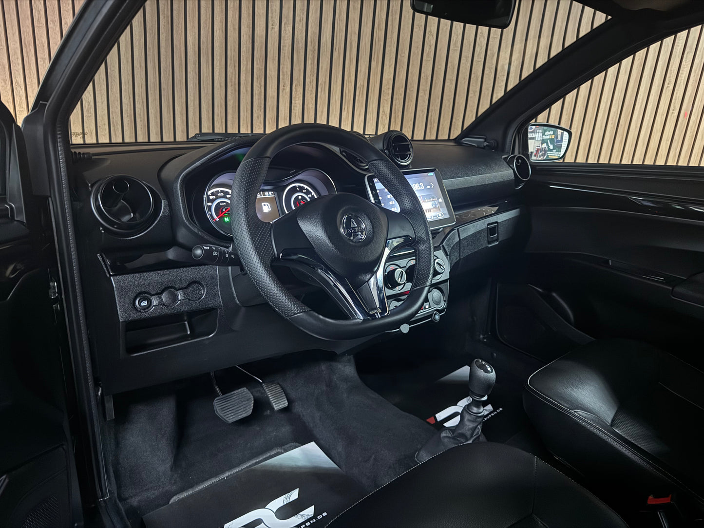 Aixam GTI Sport 2024 | 769 KM | 8 PS Kubota Motor | 45 km/h | Rückfahrkamera | Innerhalb 250 KM Kostenlose Lieferung | Mopedauto | Leichtmobile