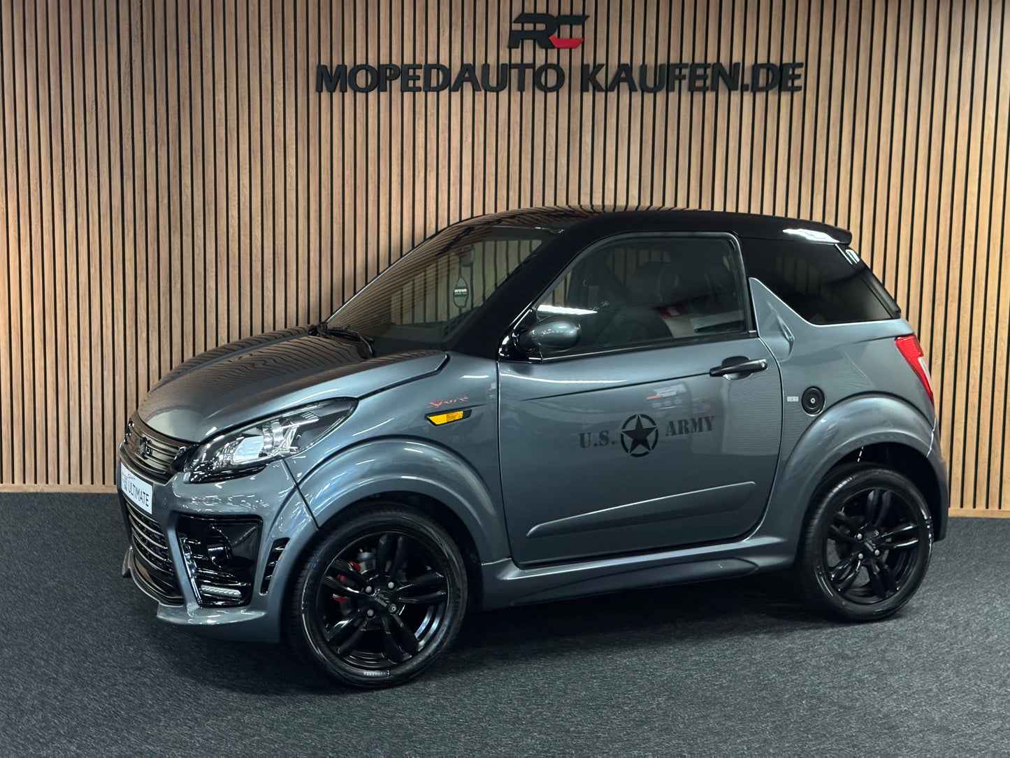 Ligier JS50 Sport / Leiser DCI Motor / Spotify DAB+ Servolenkung | 45 km/h | Innerhalb 250 KM Kostenlose Lieferung | Mopedauto | Leichtmobile