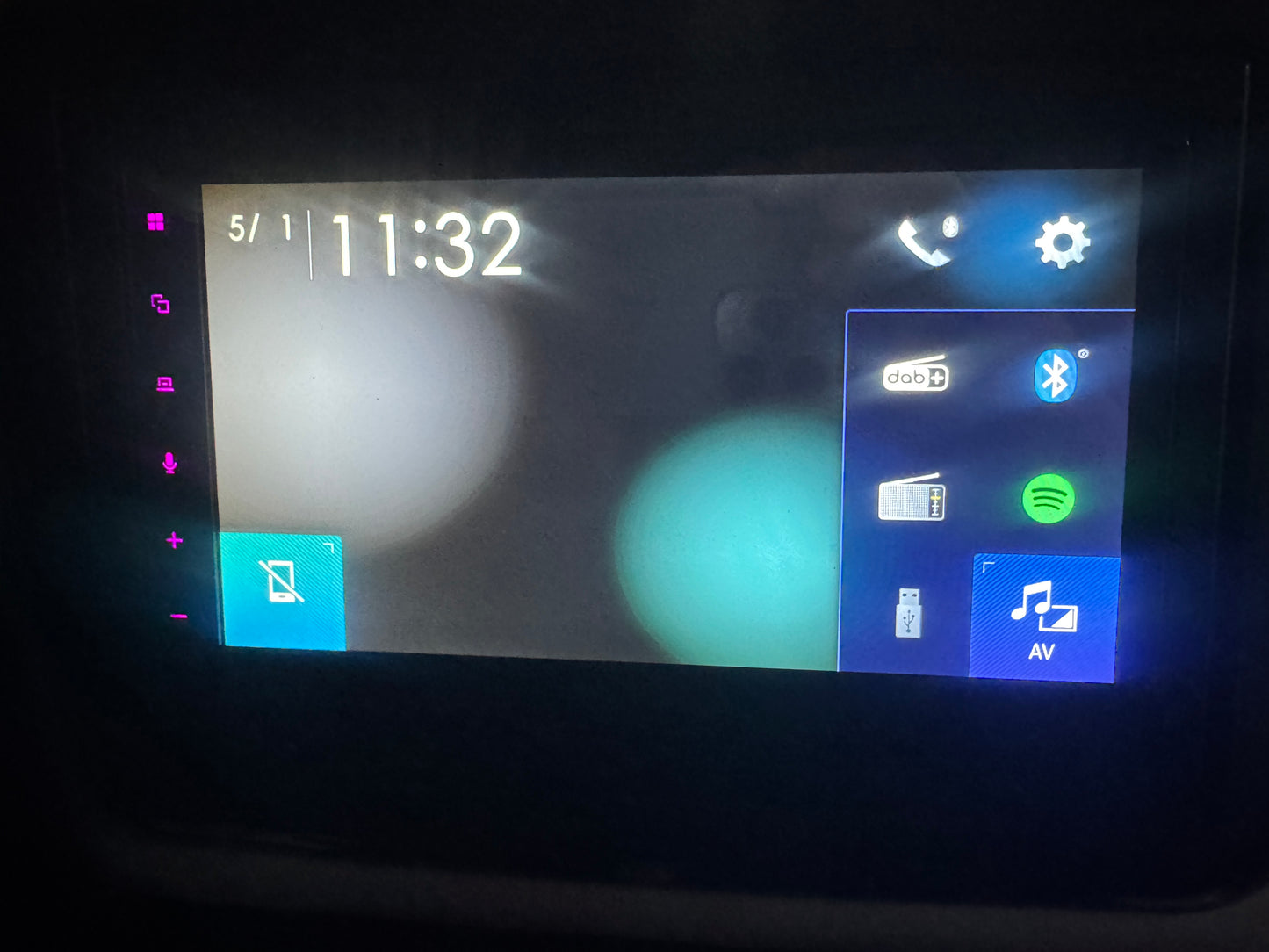 Ligier JS50 Sport / Leiser DCI Motor / Spotify DAB+ Servolenkung | 45 km/h | Innerhalb 250 KM Kostenlose Lieferung | Mopedauto | Leichtmobile