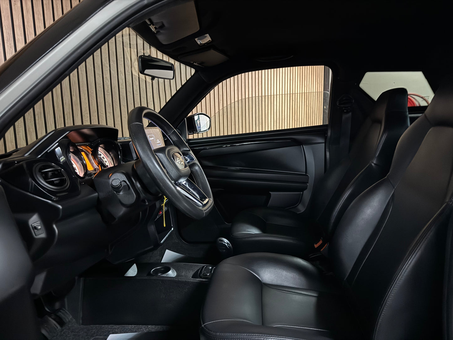 Ligier JS50 / 56 Facelift | Servolenkung | Rückfahrkamera | 8 PS leiser DCI Motor | 45 km/h | Rückfahrkamera | Innerhalb 250 KM Kostenlose Lieferung | Mopedauto | Leichtmobile