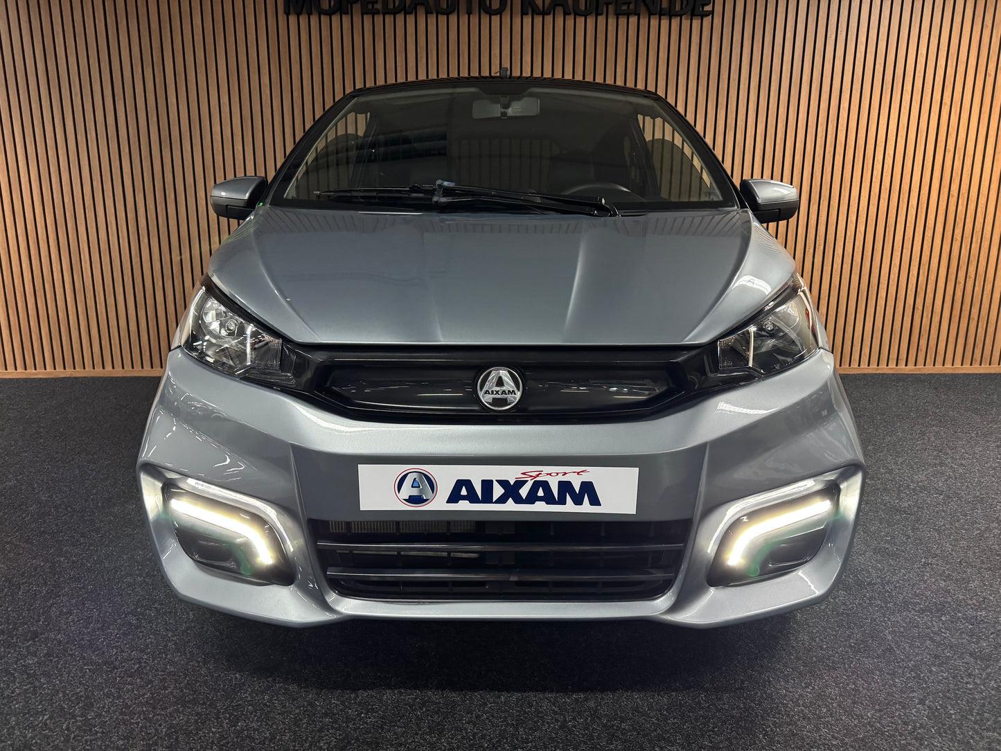 Aixam City Sport | Rückfahrkamera | 8 PS Kubota Motor | 45 km/h | Innerhalb 250 KM Kostenlose Lieferung | Mopedauto | Leichtmobile
