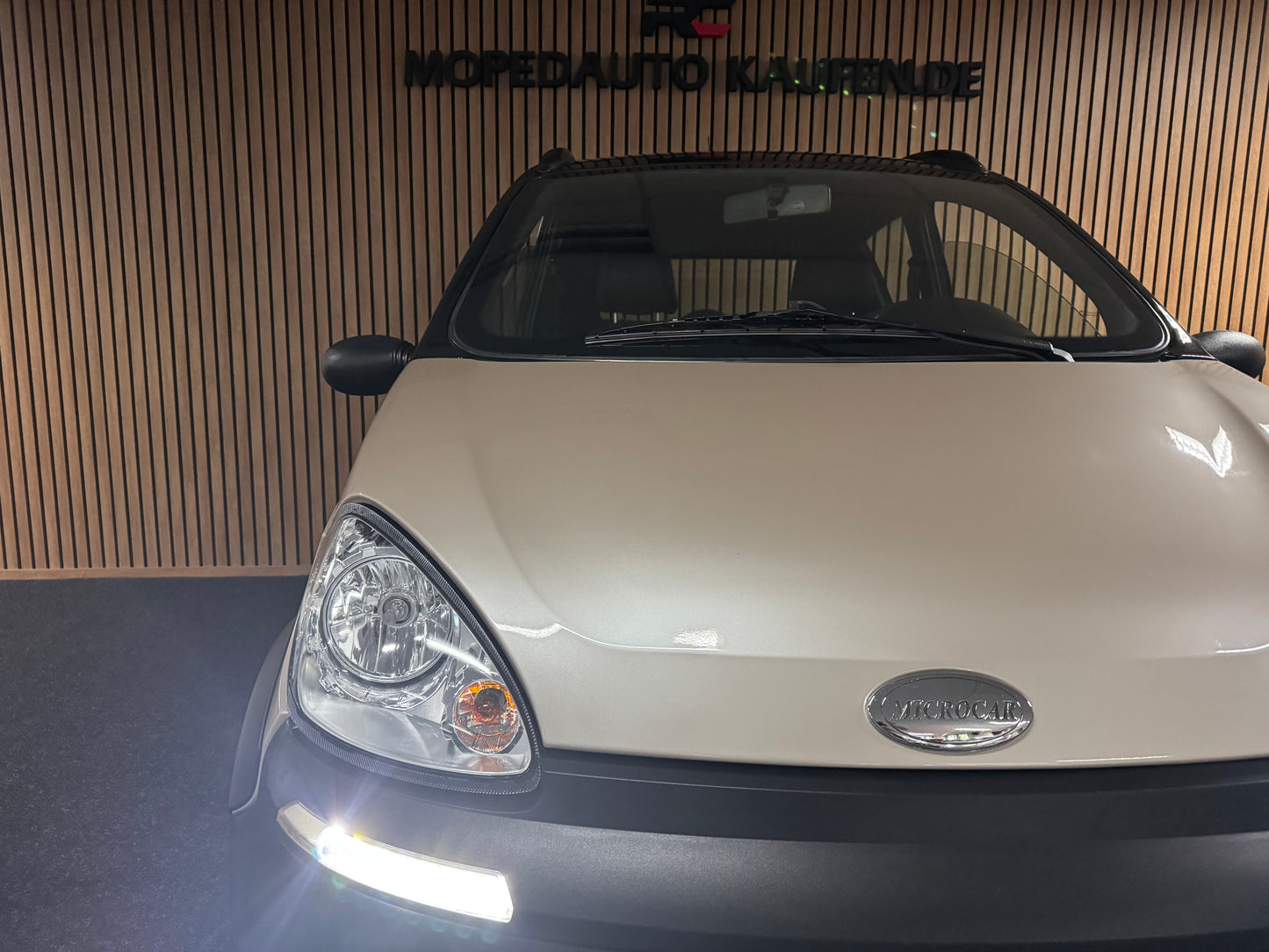 Microcar Mgo Paris | leiser DCI Motor | 45 km/h | Innerhalb 250 KM Kostenlose Lieferung | Mopedauto | Leichtmobile