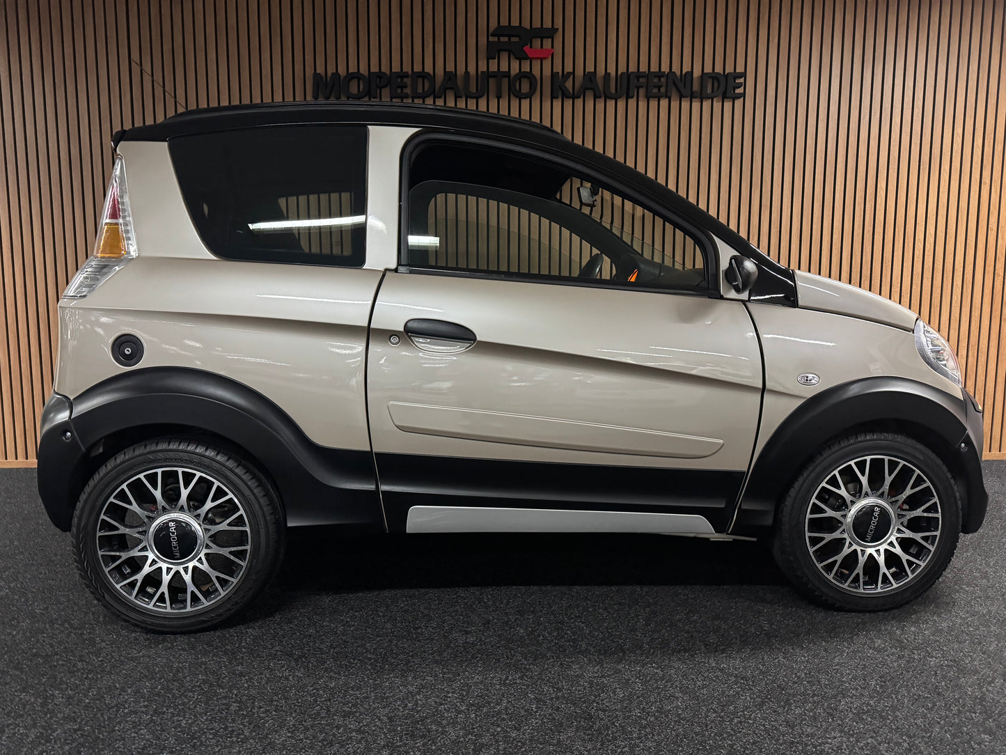 Microcar Mgo Paris | leiser DCI Motor | 45 km/h | Innerhalb 250 KM Kostenlose Lieferung | Mopedauto | Leichtmobile