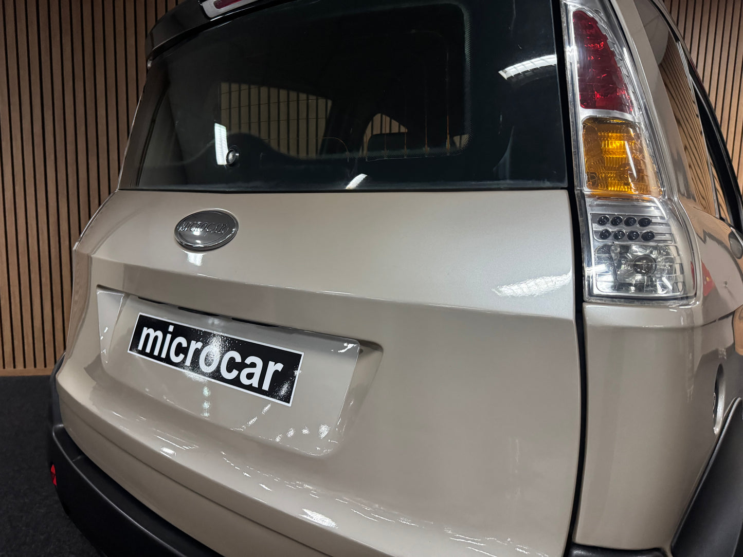 Microcar Mgo Paris | leiser DCI Motor | 45 km/h | Innerhalb 250 KM Kostenlose Lieferung | Mopedauto | Leichtmobile