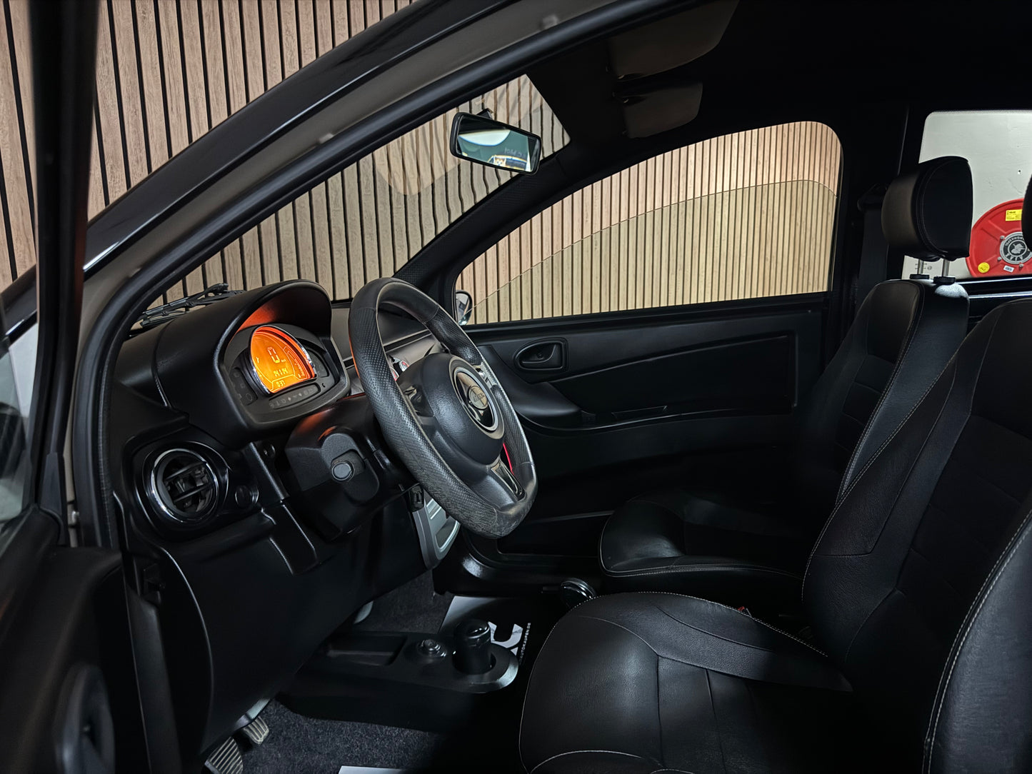 Microcar Mgo Paris | leiser DCI Motor | 45 km/h | Innerhalb 250 KM Kostenlose Lieferung | Mopedauto | Leichtmobile