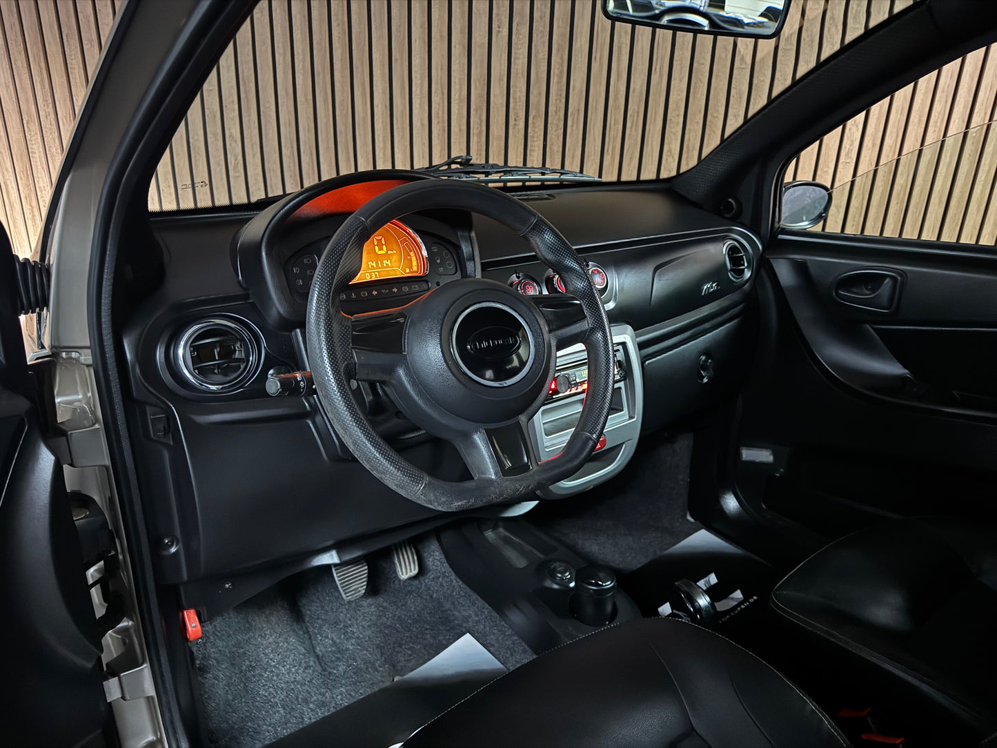 Microcar Mgo Paris | leiser DCI Motor | 45 km/h | Innerhalb 250 KM Kostenlose Lieferung | Mopedauto | Leichtmobile
