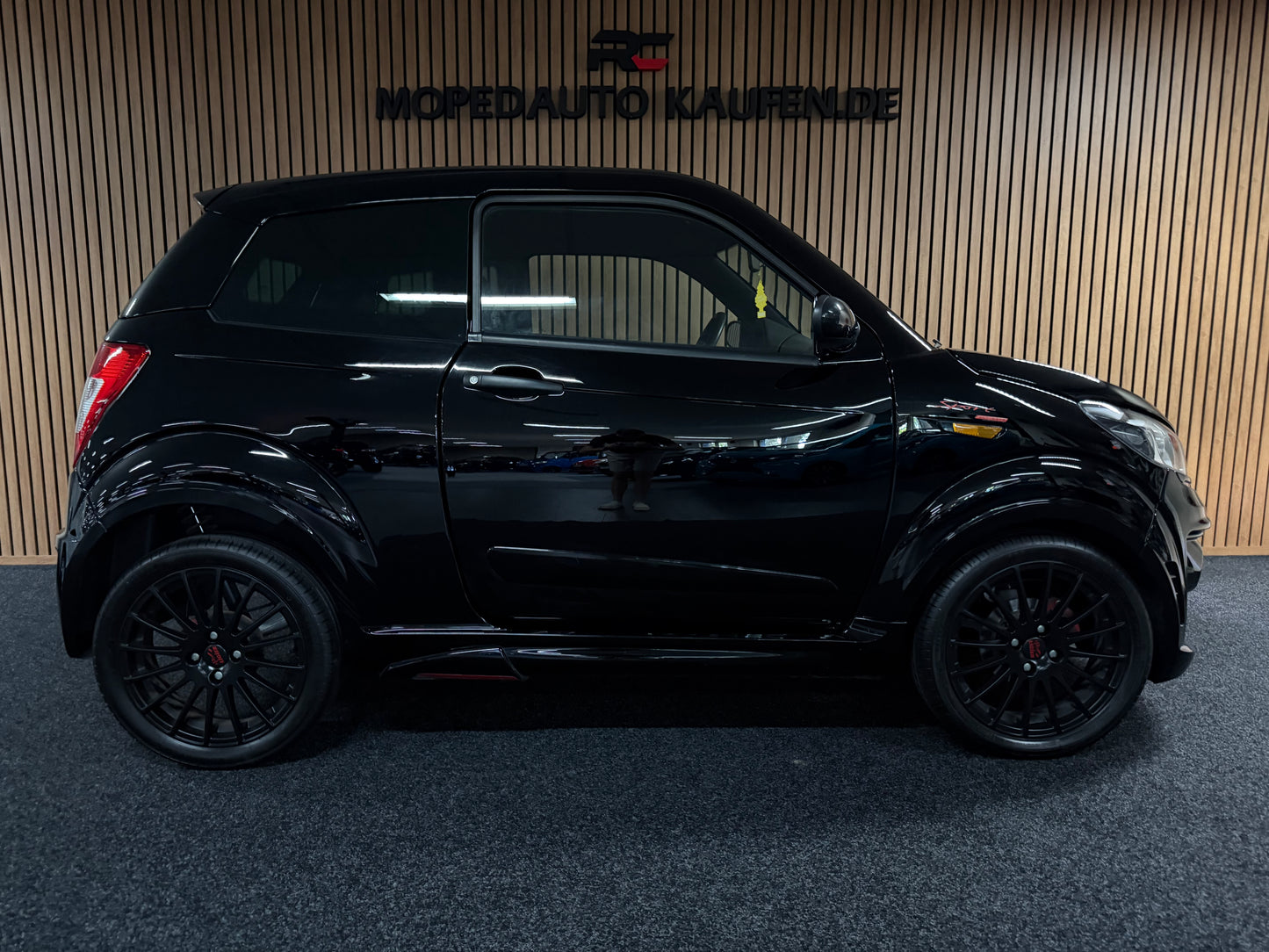 Ligier JS50L Sport Ultimate | leiser DCI motor | Rückfahrkamera | Multi-Media | 45 km/h | Innerhalb 250 KM Kostenlose Lieferung | Mopedauto | Leichtmobile