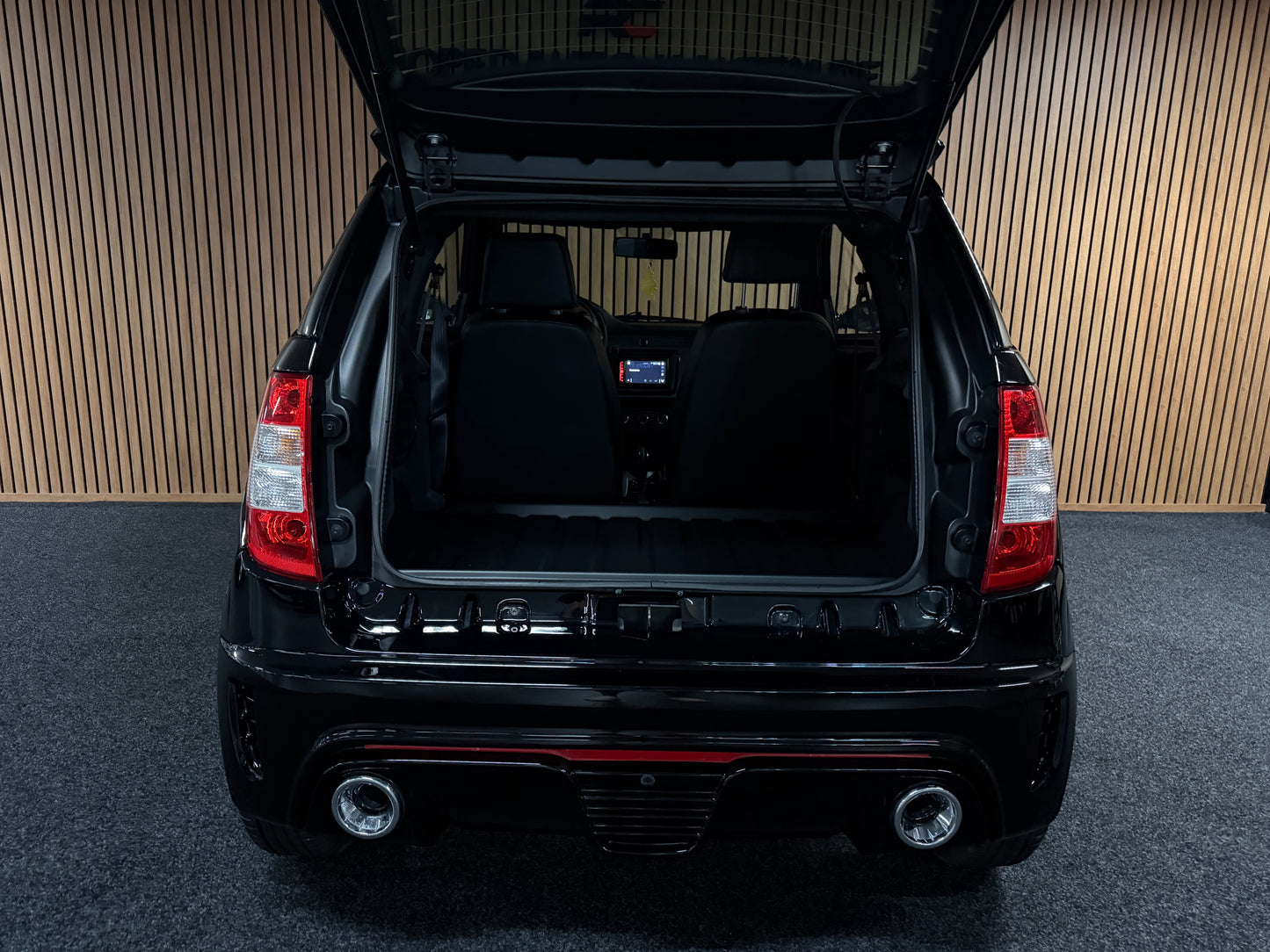 Ligier JS50L Sport Ultimate | leiser DCI motor | Rückfahrkamera | Multi-Media | 45 km/h | Innerhalb 250 KM Kostenlose Lieferung | Mopedauto | Leichtmobile