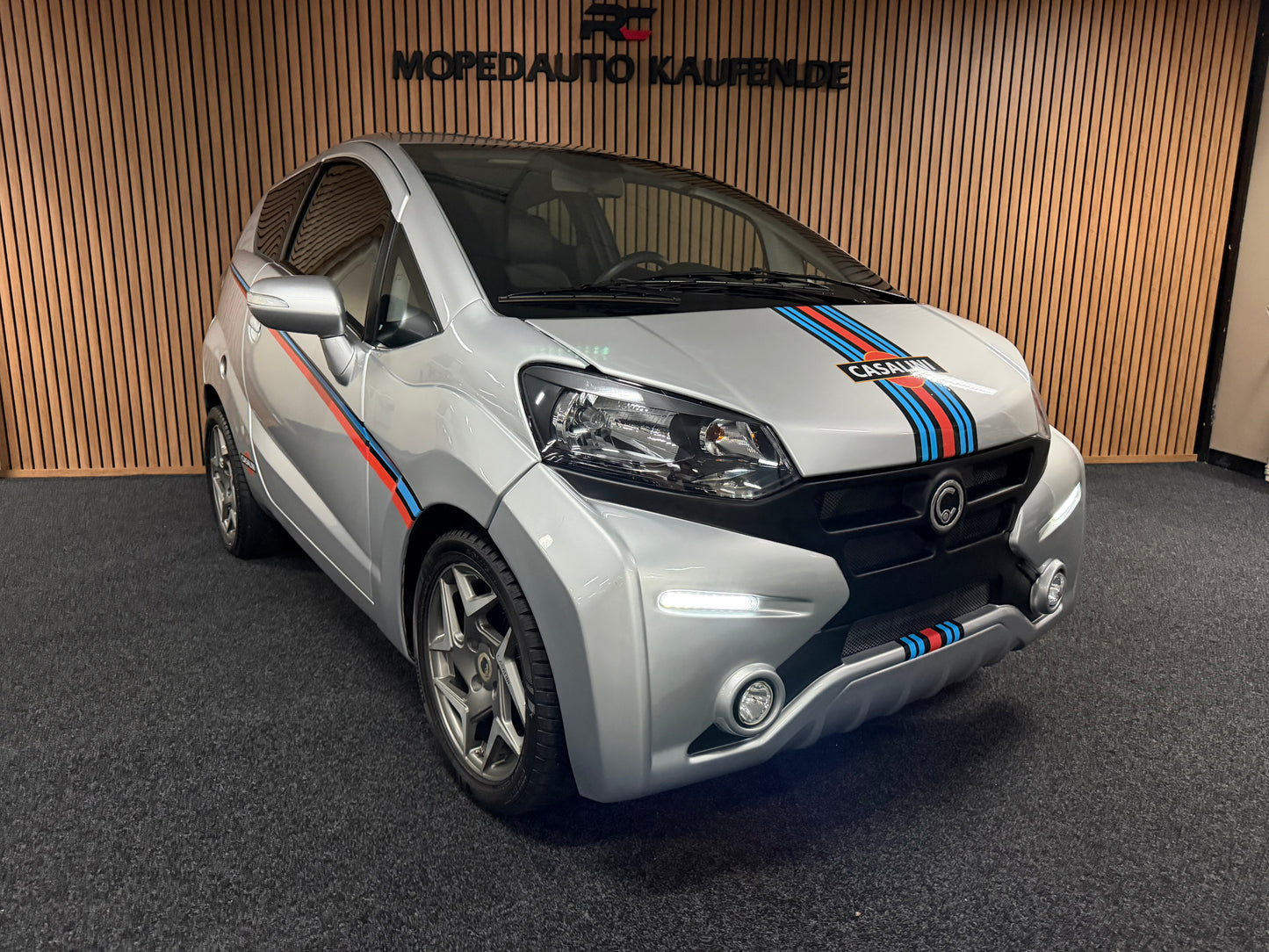 Casalini M20 GrandeSport 550 | 8 PS leiser DCI Motor | Automatische Lichtsteuerung / Regensensor | 45 km/h | Innerhalb 250 KM Kostenlose Lieferung | Mopedauto | Leichtmobile