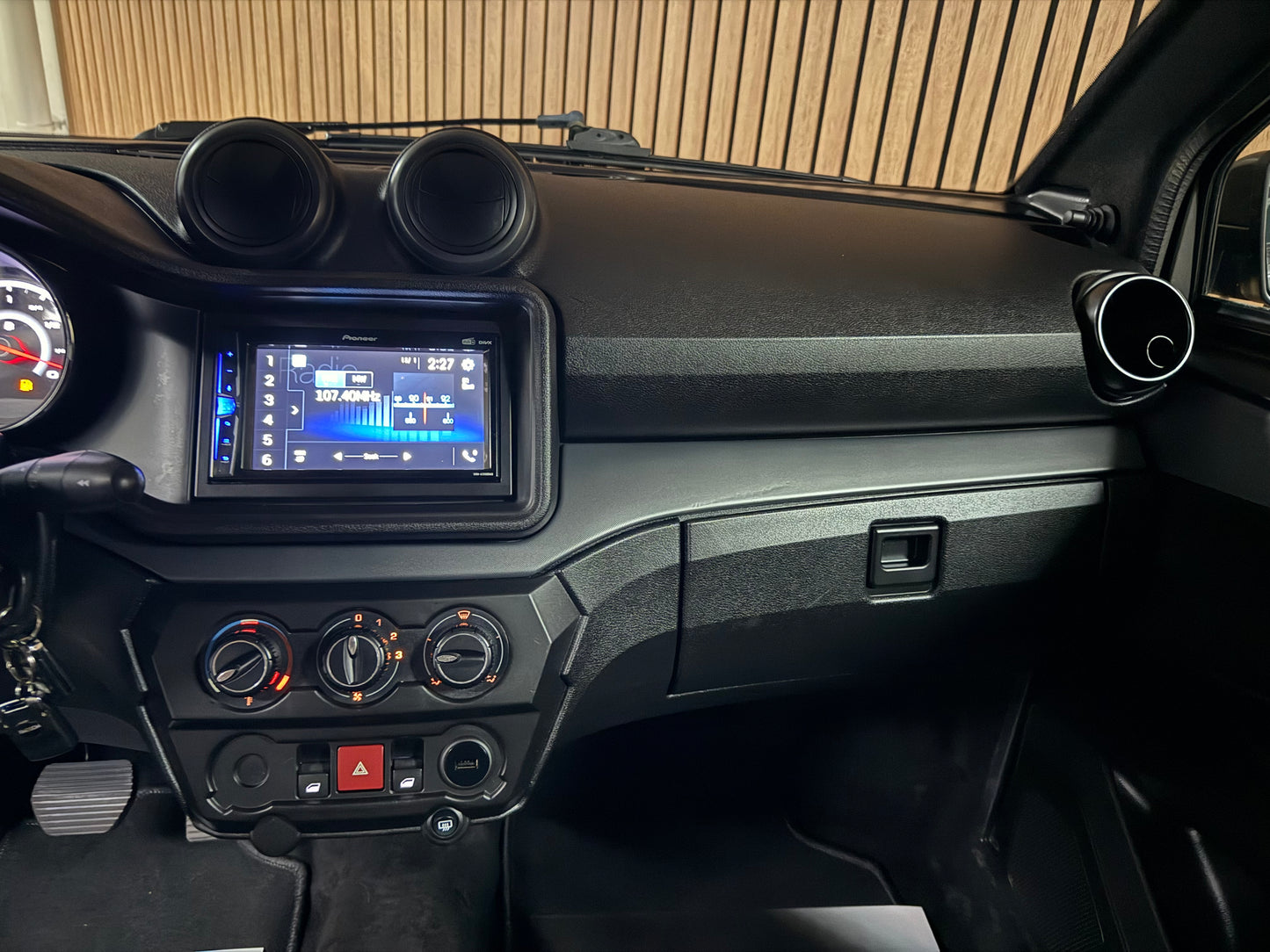 Aixam City Sport Coupé GTI Nardo Grau | 8 PS Kubota Motor | Rückfahrkamera | 45 km/h | Innerhalb 250 KM Kostenlose Lieferung | Mopedauto | Leichtmobile
