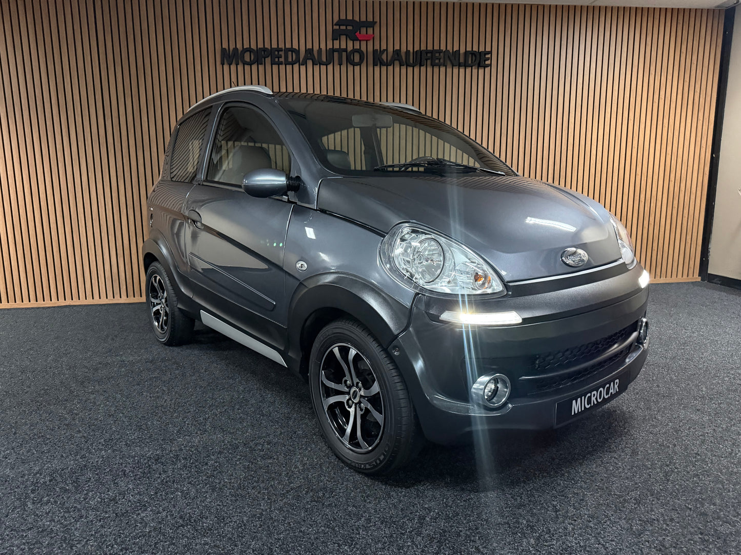 Microcar Mgo Highland | leiser DCI Motor | 45 km/h | Innerhalb 250 KM Kostenlose Lieferung | Mopedauto | Leichtmobile