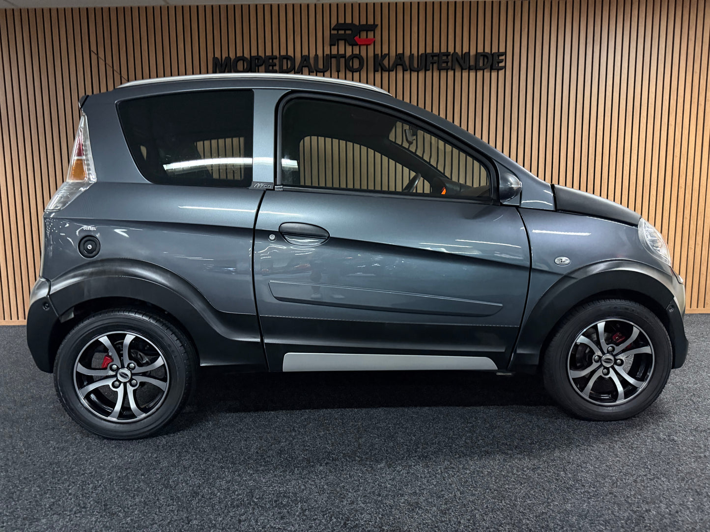 Microcar Mgo Highland | leiser DCI Motor | 45 km/h | Innerhalb 250 KM Kostenlose Lieferung | Mopedauto | Leichtmobile