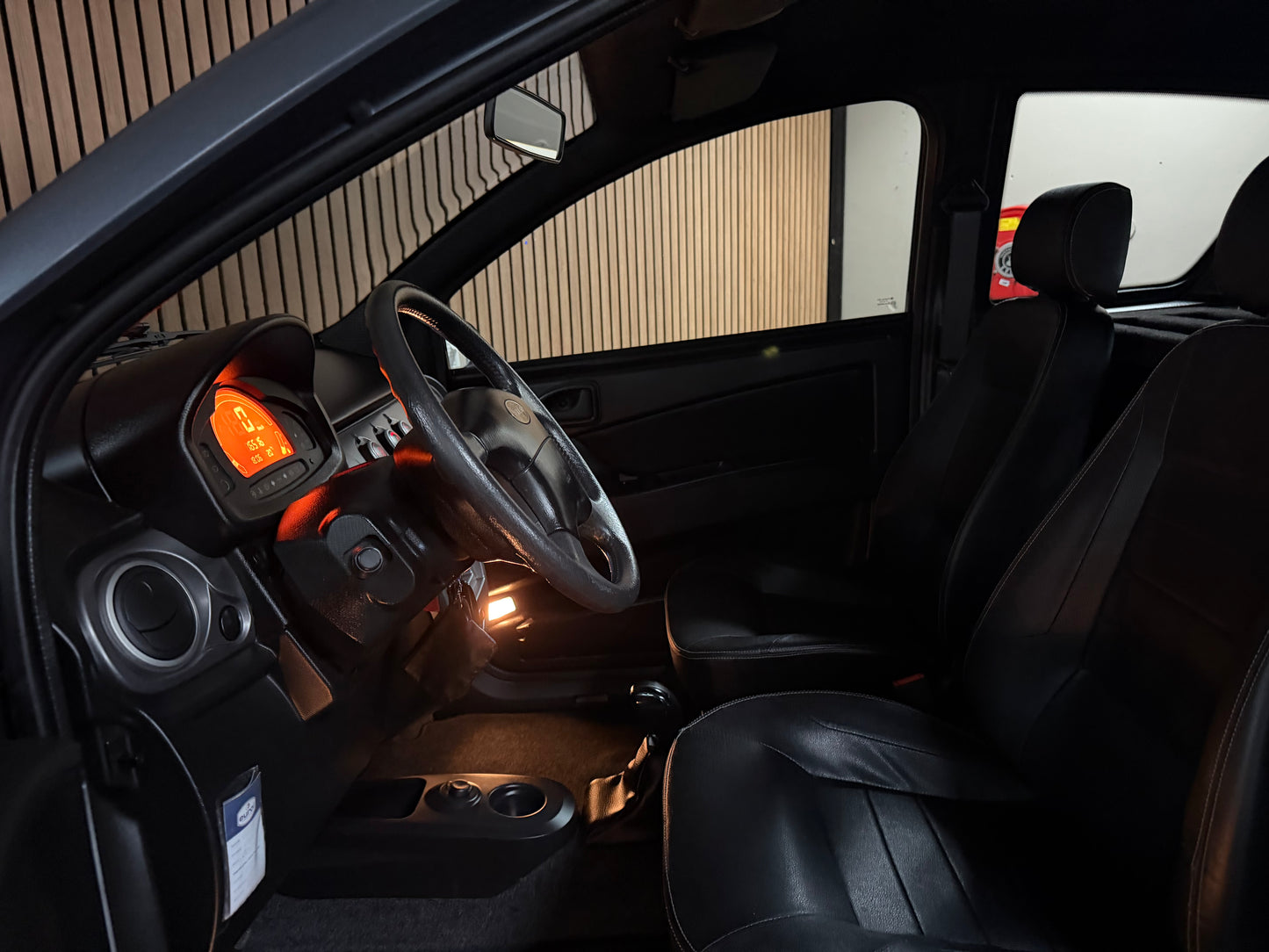 Microcar Mgo Highland | leiser DCI Motor | 45 km/h | Innerhalb 250 KM Kostenlose Lieferung | Mopedauto | Leichtmobile