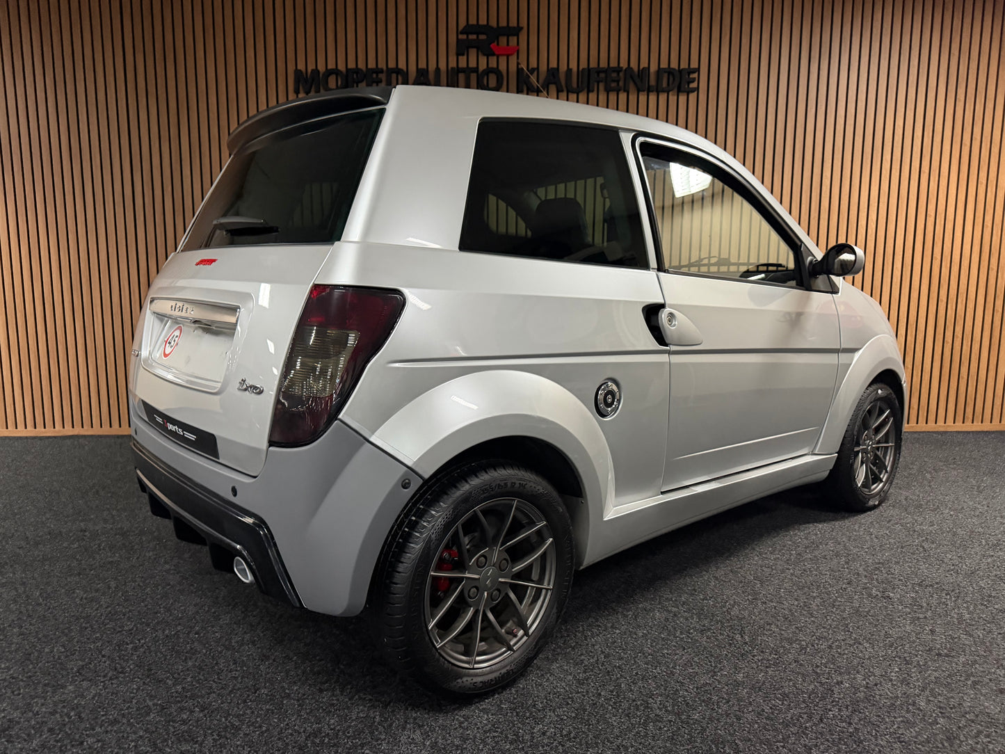 Ligier Ixo Sport | leiser DCI Motor | 45 km/h | Innerhalb 250 KM Kostenlose Lieferung | Mopedauto | Leichtmobile