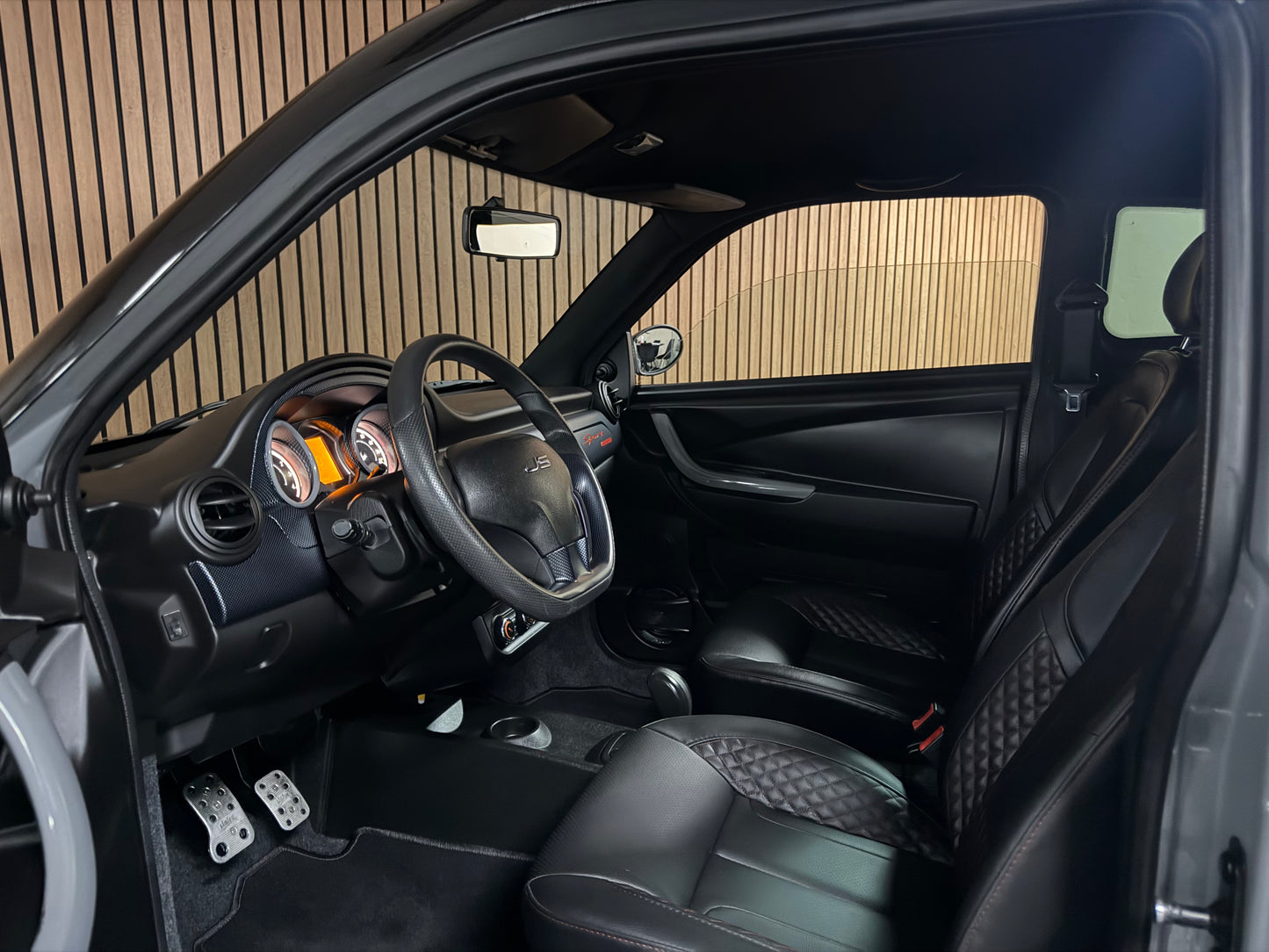 Ligier JS50 Sport Ultimate | Nardo Grau | 8 PS leiser DCI Motor | 45 km/h | Rückfahrkamera | Innerhalb 250 KM Kostenlose Lieferung | Mopedauto | Leichtmobile