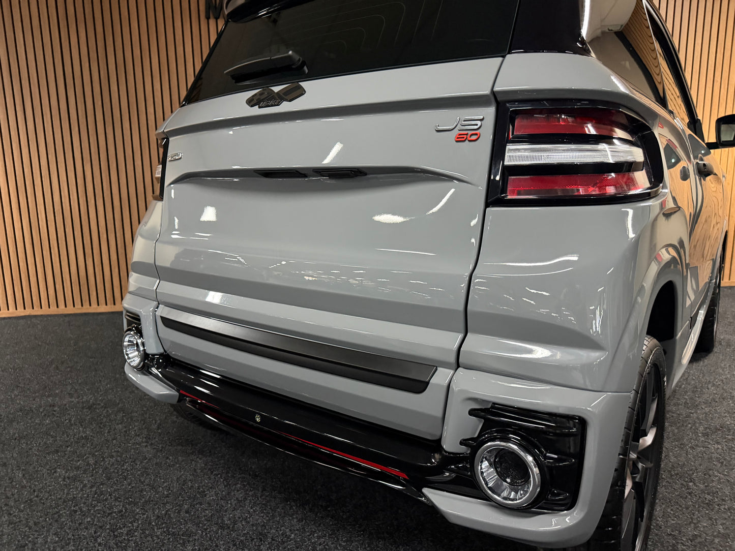 Ligier JS60 Sport Ultimate | Full Option | KLIMA | Servo | Ambilight | Apple carplay 8 PS leiser DCI Motor | 45 km/h | Rückfahrkamera | Innerhalb 250 KM Kostenlose Lieferung | Mopedauto | Leichtmobile