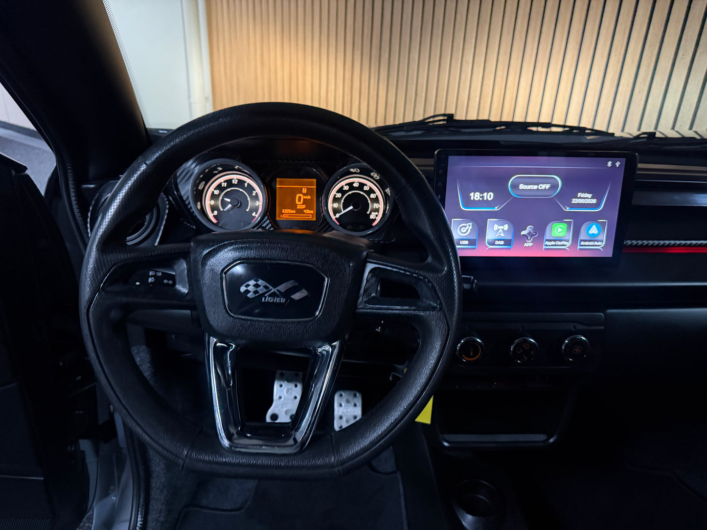 Ligier JS60 Sport Ultimate | Full Option | KLIMA | Servo | Ambilight | Apple carplay 8 PS leiser DCI Motor | 45 km/h | Rückfahrkamera | Innerhalb 250 KM Kostenlose Lieferung | Mopedauto | Leichtmobile