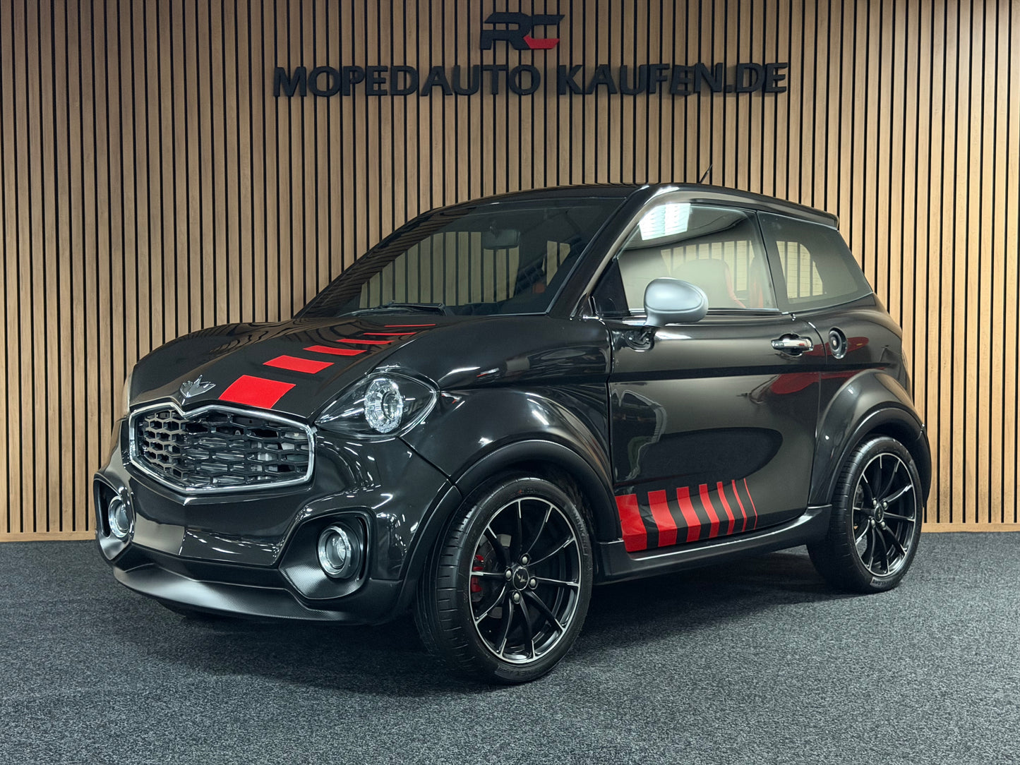 Chatenet CH46 R Line | Gr. Multi-Media |  Apple Carplay/Android | 8 PS leiser DCI Motor | 45 km/h | Rückfahrkamera | Innerhalb 250 KM Kostenlose Lieferung | Mopedauto | Leichtmobile
