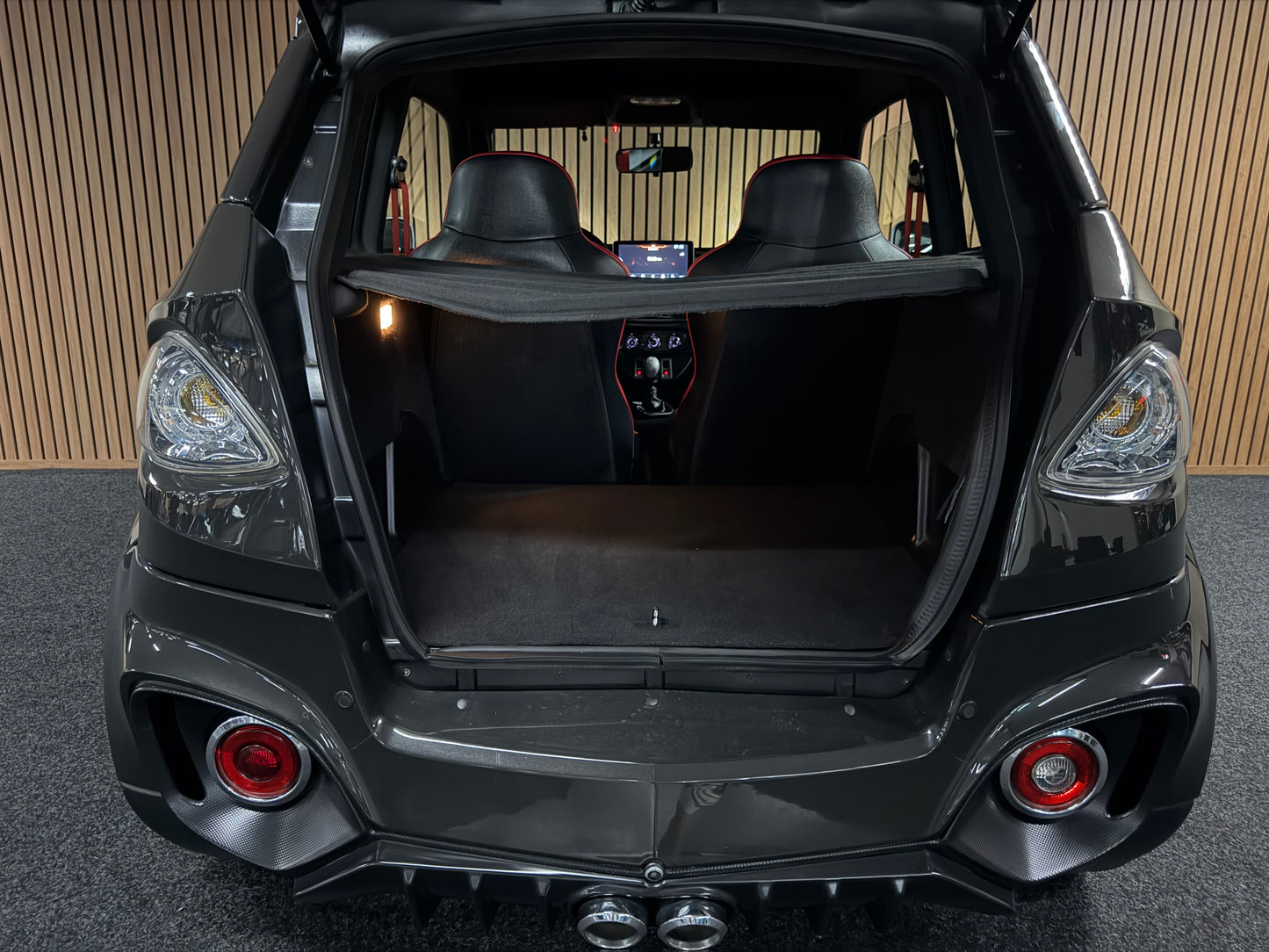 Chatenet CH46 R Line | Gr. Multi-Media |  Apple Carplay/Android | 8 PS leiser DCI Motor | 45 km/h | Rückfahrkamera | Innerhalb 250 KM Kostenlose Lieferung | Mopedauto | Leichtmobile