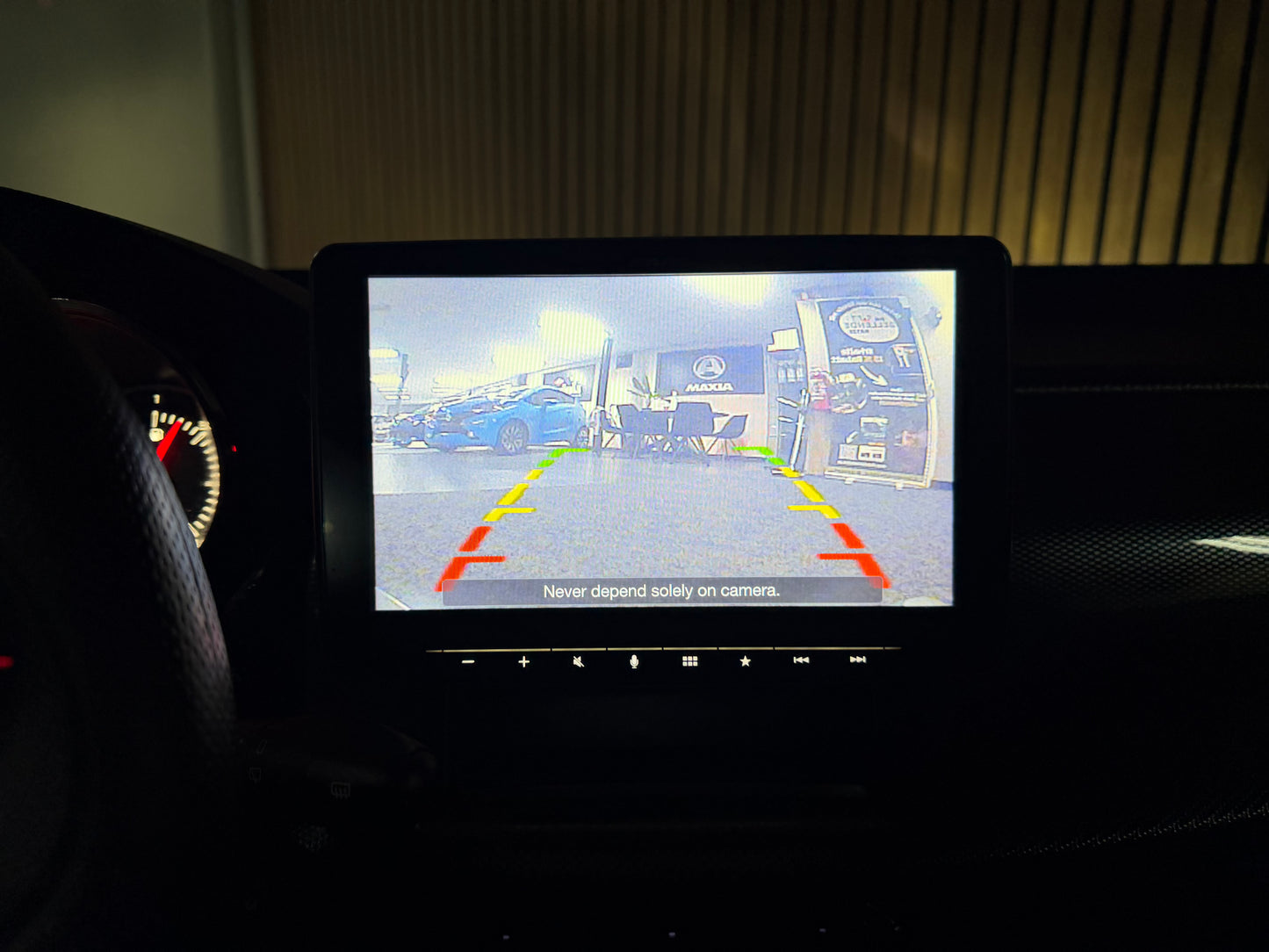 Chatenet CH46 R Line | Gr. Multi-Media |  Apple Carplay/Android | 8 PS leiser DCI Motor | 45 km/h | Rückfahrkamera | Innerhalb 250 KM Kostenlose Lieferung | Mopedauto | Leichtmobile
