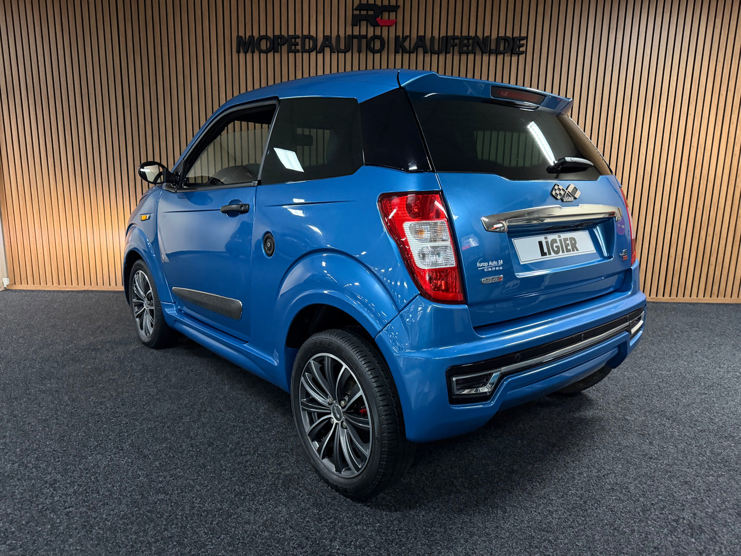 Ligier JS50L (LONG) Elegance *NETT* | 8 PS DCI Leiser Motor | 45 km/h | Rückfahrkamera | Innerhalb 250 KM Kostenlose Lieferung | Mopedauto | Leichtmobile