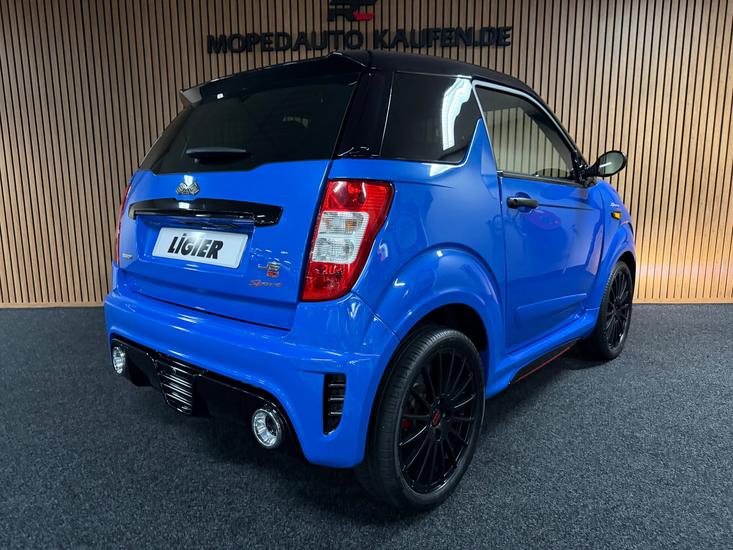 Ligier JS50 Ultimate Sport | Servo | 8 PS DCI Leiser Motor | 45 km/h | Rückfahrkamera | Innerhalb 250 KM Kostenlose Lieferung | Mopedauto | Leichtmobile