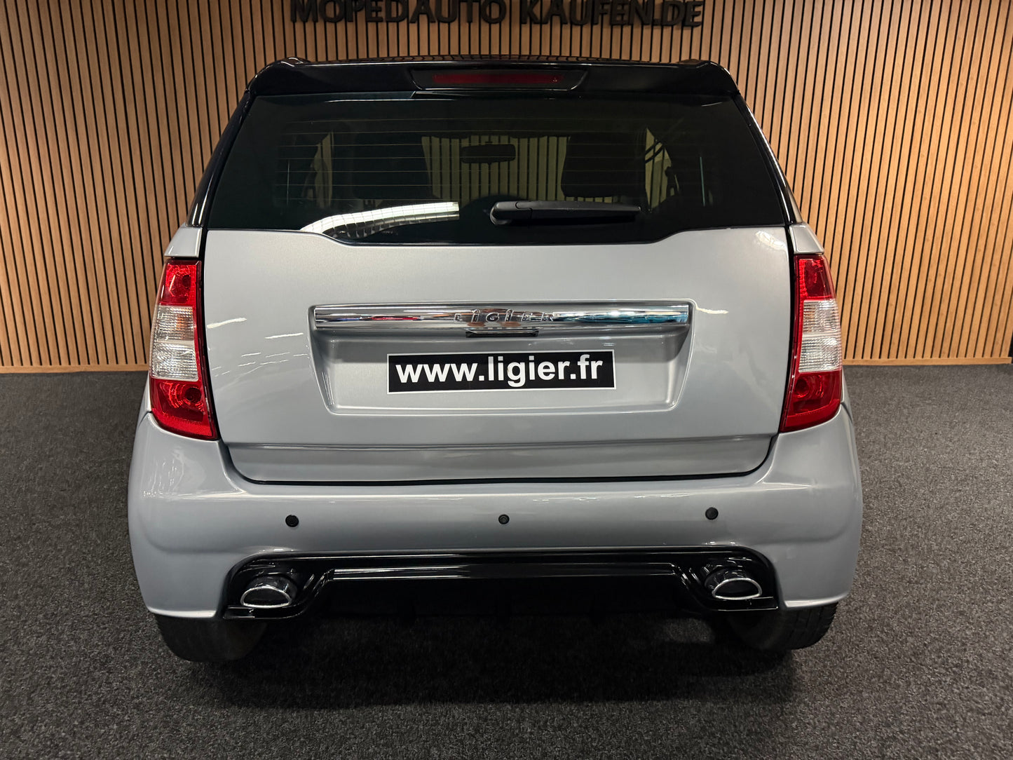 Ligier JS50L (long) Sport | 1. Besitzer | leiser DCI Motor | Rückfahrkamera | 45 km/h | Innerhalb 250 KM Kostenlose Lieferung | Mopedauto | Leichtmobile
