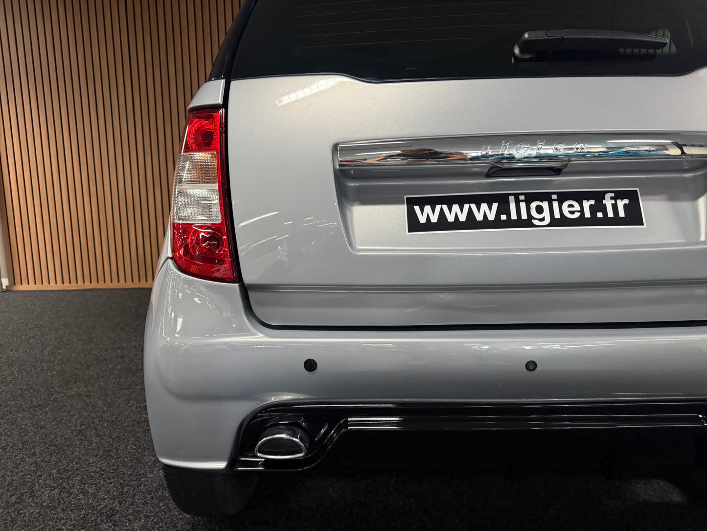 Ligier JS50L (long) Sport | 1. Besitzer | leiser DCI Motor | Rückfahrkamera | 45 km/h | Innerhalb 250 KM Kostenlose Lieferung | Mopedauto | Leichtmobile