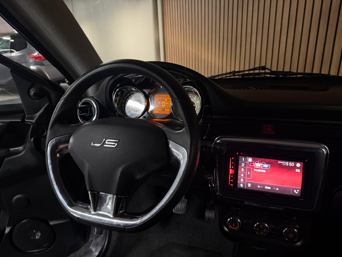 Ligier JS50L (long) Sport | 1. Besitzer | leiser DCI Motor | Rückfahrkamera | 45 km/h | Innerhalb 250 KM Kostenlose Lieferung | Mopedauto | Leichtmobile