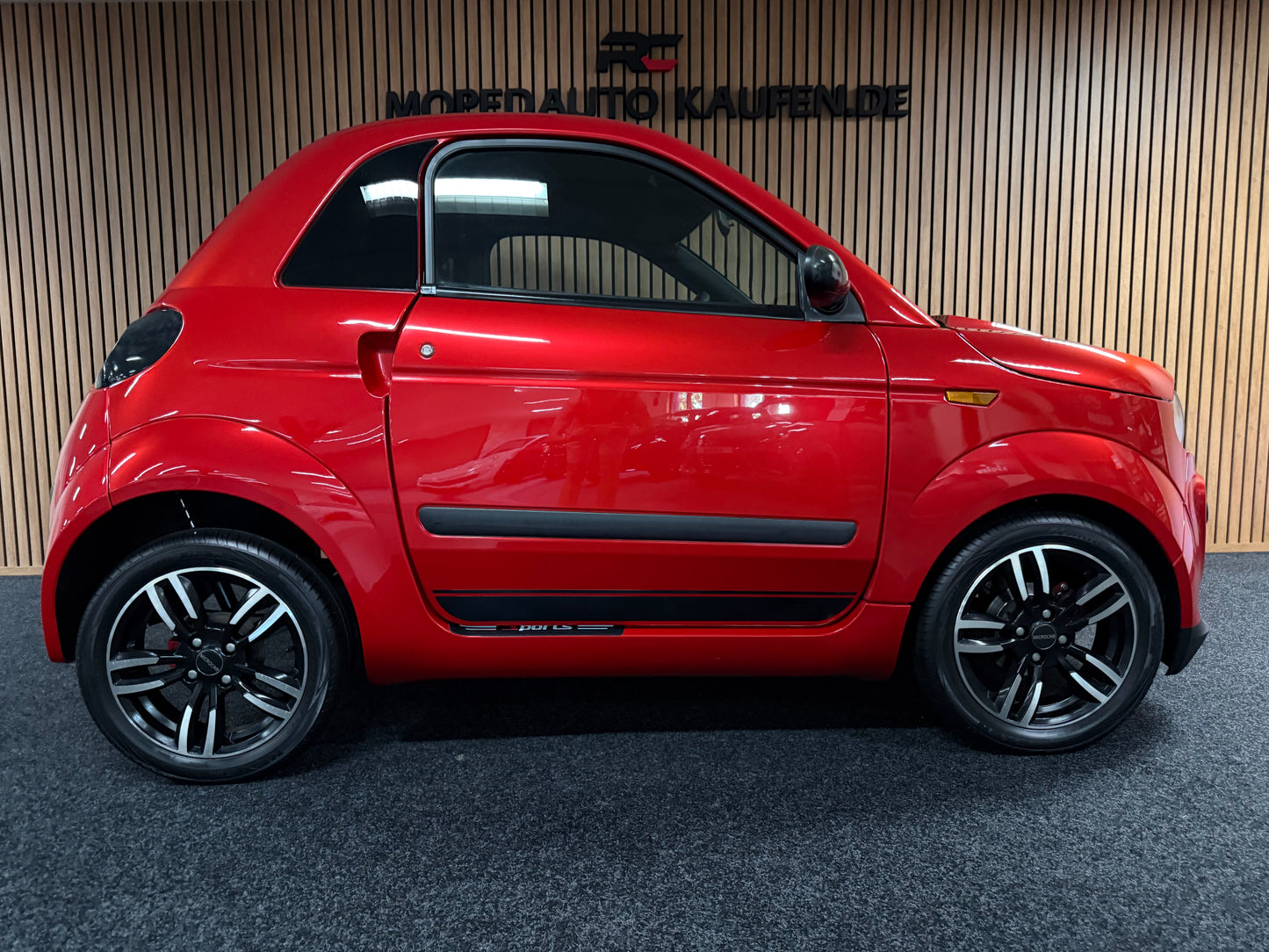 Microcar Dué *Fiat 500 look* | 8 PS Motor | 45 km/h | Innerhalb 250 KM Kostenlose Lieferung | Mopedauto | Leichtmobile
