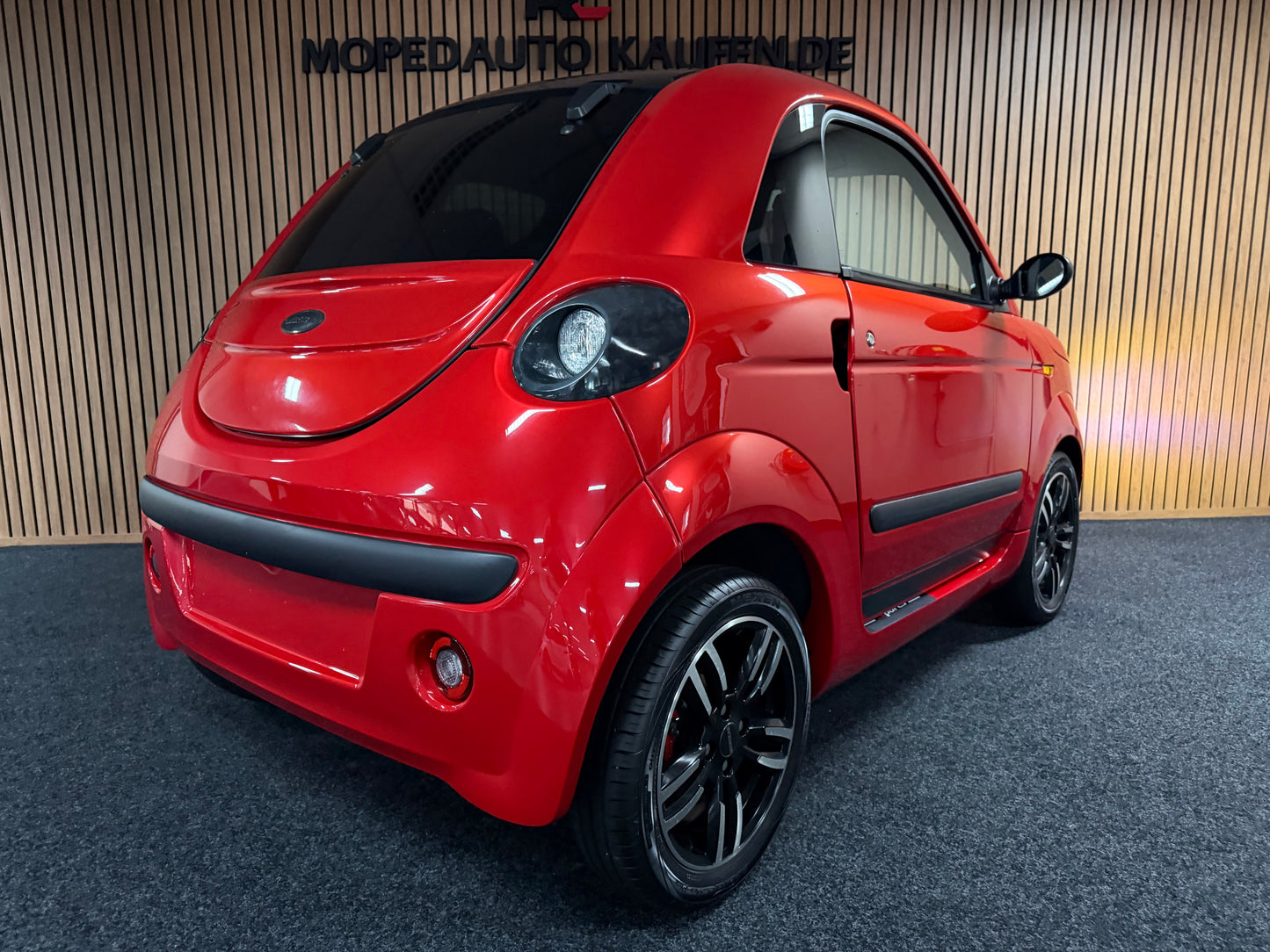 Microcar Dué *Fiat 500 look* | 8 PS Motor | 45 km/h | Innerhalb 250 KM Kostenlose Lieferung | Mopedauto | Leichtmobile