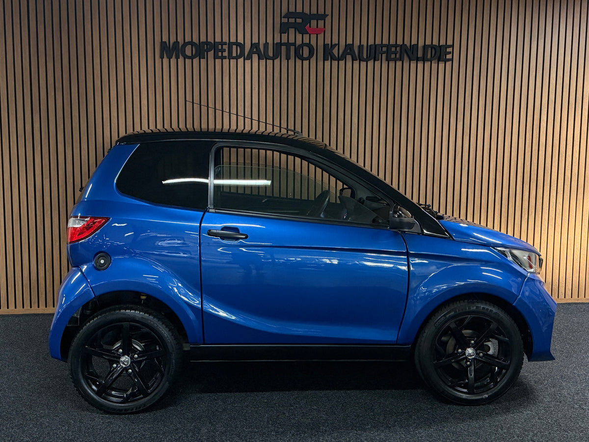 Aixam City Sport Blau / DAB + / Spotify / Apple Carplay | 8 PS Kubota Motor | 45 km/h | Rückfahrkamera | Innerhalb 250 KM Kostenlose Lieferung | Mopedauto | Leichtmobile