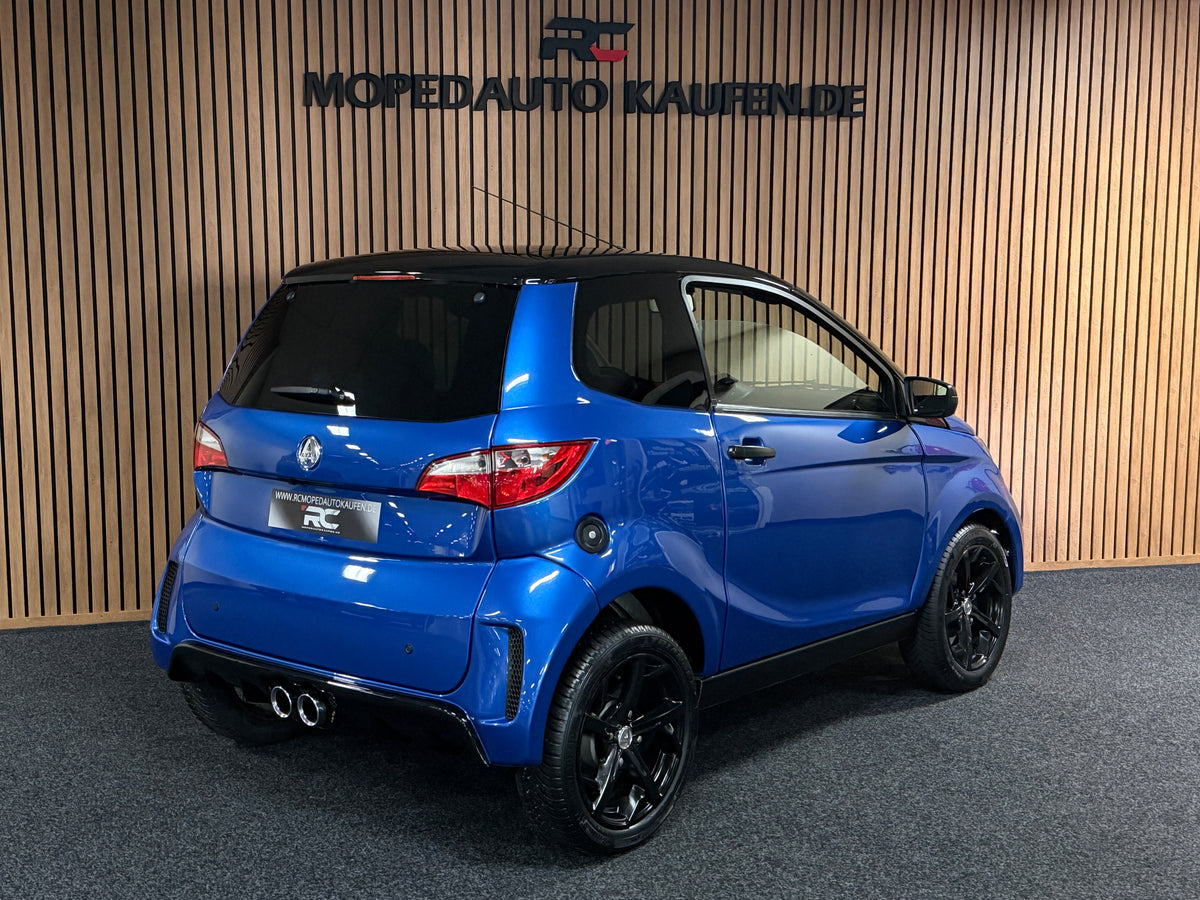 Aixam City Sport Blau / DAB + / Spotify / Apple Carplay | 8 PS Kubota Motor | 45 km/h | Rückfahrkamera | Innerhalb 250 KM Kostenlose Lieferung | Mopedauto | Leichtmobile