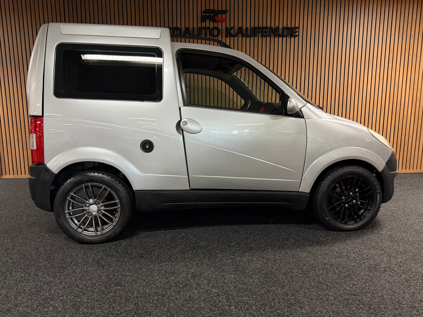 Ligier Optimax XXL Caddy | leiser DCI Motor | 45 km/h | Innerhalb 250 KM Kostenlose Lieferung | Mopedauto | Leichtmobile