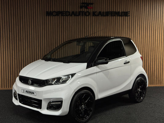 Aixam City Sport | 8 PS Kubota Motor | Rückfahrkamera / | blaue Gürtel | Innerhalb 250 KM Kostenlose Lieferung | Mopedauto | Leichtmobile | Aixam | Microcar | Ligier
