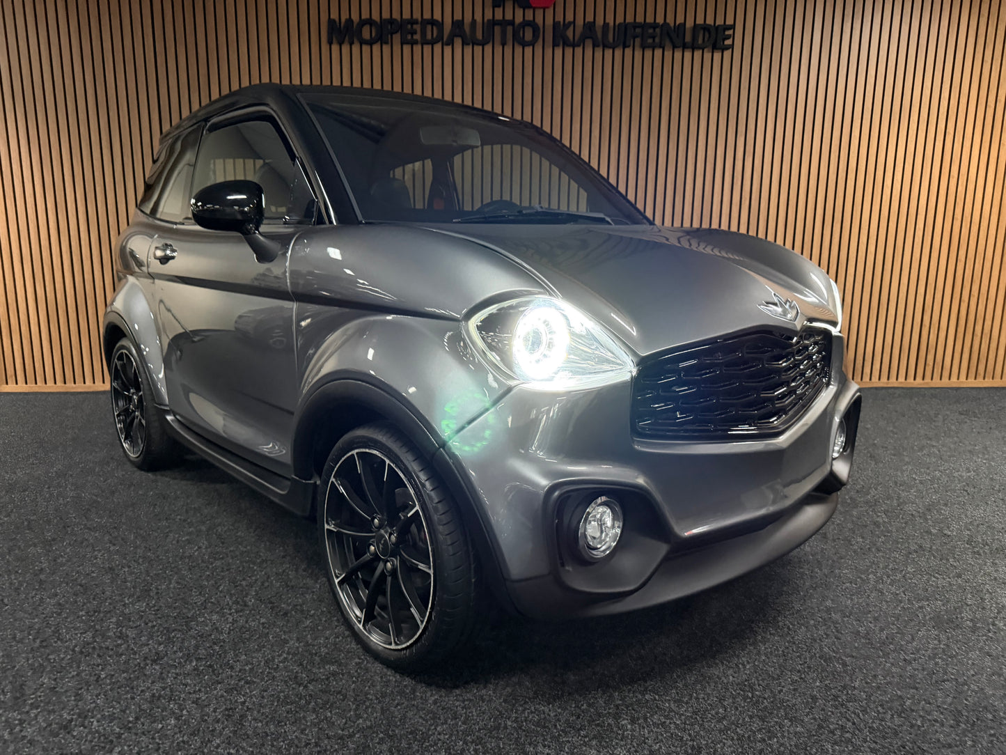 Chatenet CH46 Sport | 8 PS leiser DCI motor | Rückfahrkamera | 45 km/h | Innerhalb 250 KM Kostenlose Lieferung | Mopedauto | Leichtmobile