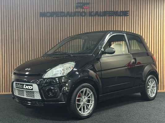 Ligier Ixo Schwarz | leiser DCI Motor | 45 km/h | Innerhalb 250 KM Kostenlose Lieferung | Mopedauto | Leichtmobile