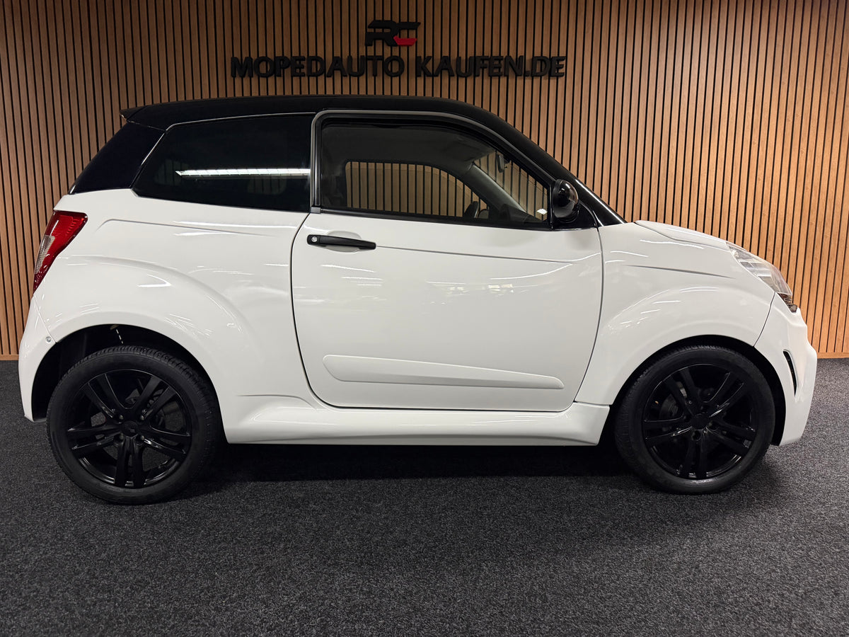 Ligier JS50L (Long) Sport | leiser DCI motor | Rückfahrkamera | 45 km/h | Innerhalb 250 KM Kostenlose Lieferung | Mopedauto | Leichtmobile