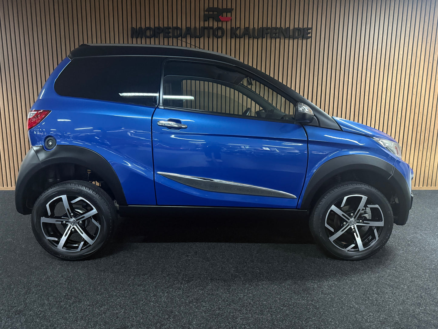 Aixam Crossover XXL | 8 PS Kubota Motor | Rückfahrkamera | 45 km/h | Innerhalb 250 KM Kostenlose Lieferung | Mopedauto | Leichtmobile