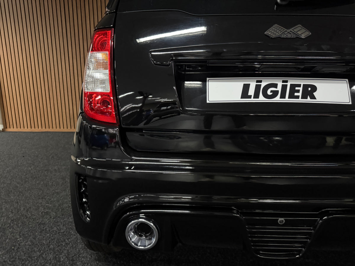 Ligier JS50 Sport Ultimate | Servo | 8 PS leiser DCI motor | Rückfahrkamera | 45 km/h | Innerhalb 250 KM Kostenlose Lieferung | Mopedauto | Leichtmobile