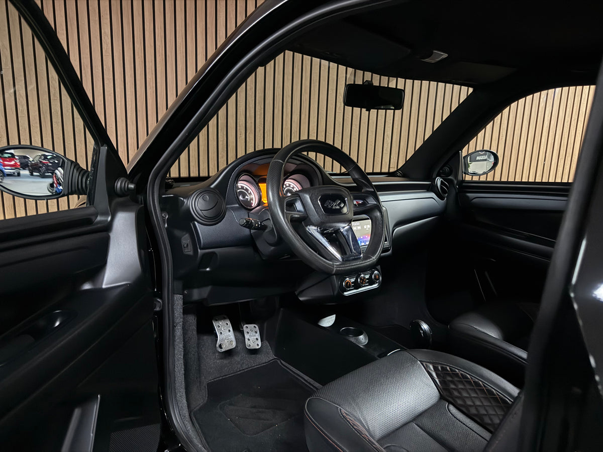 Ligier JS50 Sport Ultimate | Servo | 8 PS leiser DCI motor | Rückfahrkamera | 45 km/h | Innerhalb 250 KM Kostenlose Lieferung | Mopedauto | Leichtmobile