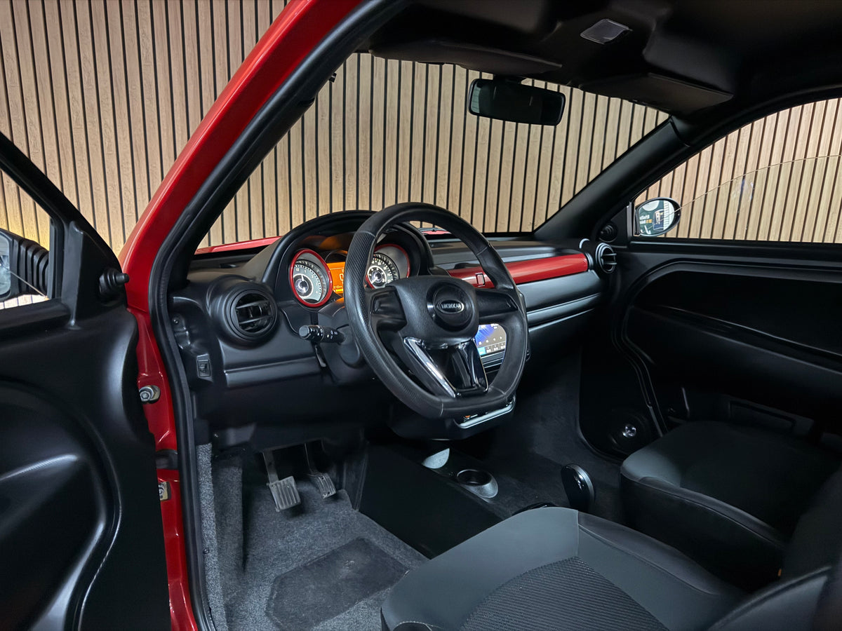 Microcar Dué Pack 2023 | Servo | 8 PS leiser DCI motor | Rückfahrkamera | 45 km/h | Innerhalb 250 KM Kostenlose Lieferung | Mopedauto | Leichtmobile