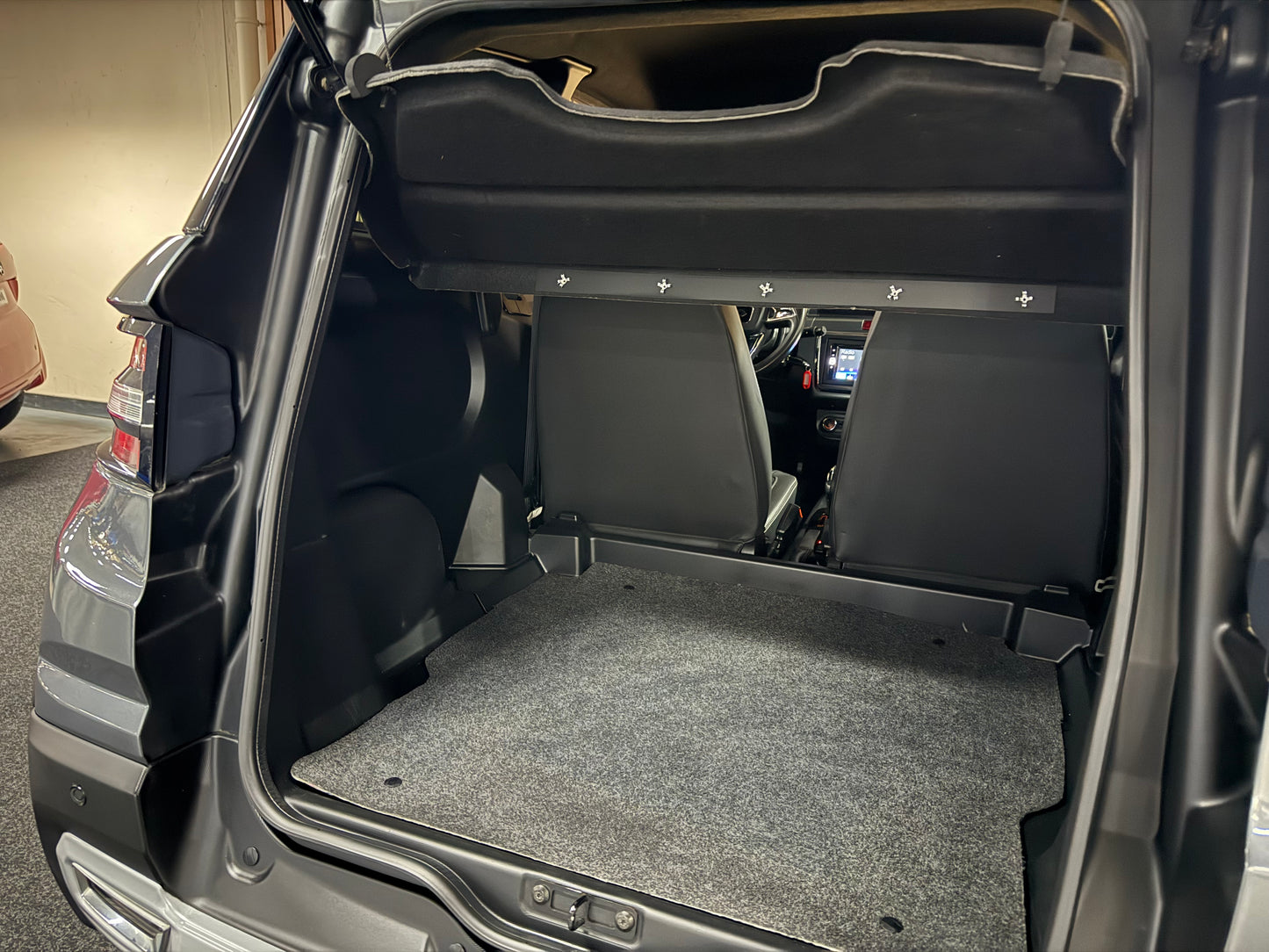 Ligier JS60 Sport | Servolenkung | 8 PS leiser DCI Motor | 45 km/h | Rückfahrkamera | Innerhalb 250 KM Kostenlose Lieferung | Mopedauto | Leichtmobile