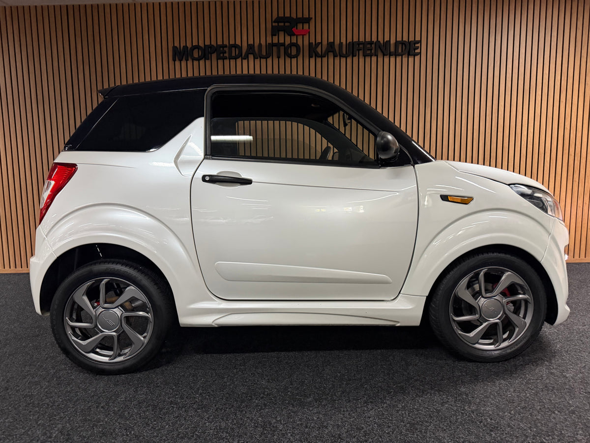 Ligier JS50 Sport Elegance | 8 PS | 45 km/h | Innerhalb 250 KM Kostenlose Lieferung | Mopedauto | Leichtmobile