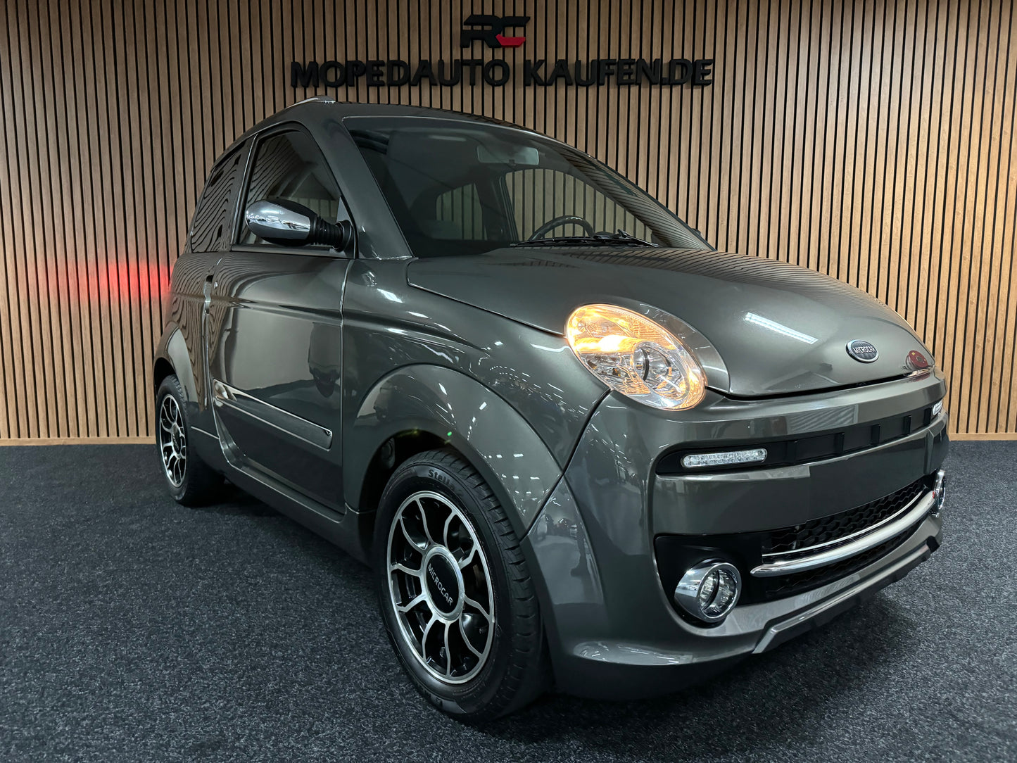Microcar Mgo XL | Airbag | leiser DCI Motor | 45 km/h | Innerhalb 250 KM Kostenlose Lieferung | Mopedauto | Leichtmobile