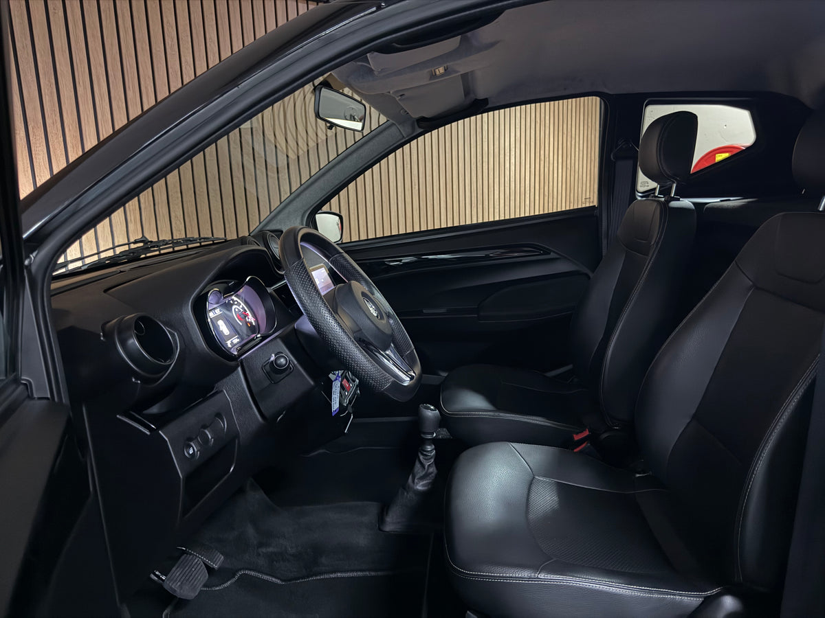 Aixam City GTO Sport 2025 | FULL LED | Matt Grau |  Apple/Android | 8 PS Motor | Rückfahrkamera | Gr. Multi-Media |45 km/h | Innerhalb 250 KM Kostenlose Lieferung | Mopedauto | Leichtmobile