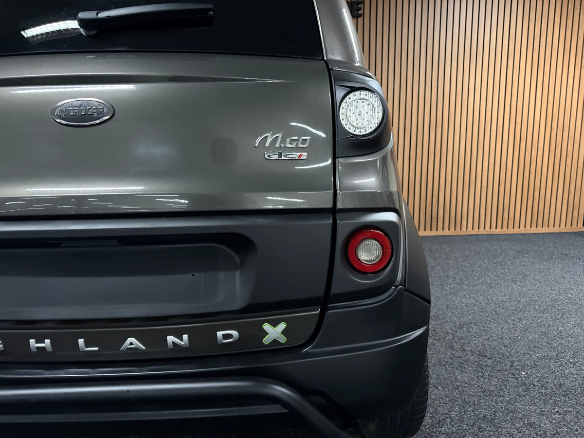 Microcar Mgo Highland X Bullbar | Klima | 8 PS leiser DCI Motor | Multi-Media | Rückfahrkamera |45 km/h | Innerhalb 250 KM Kostenlose Lieferung | Mopedauto | Leichtmobile