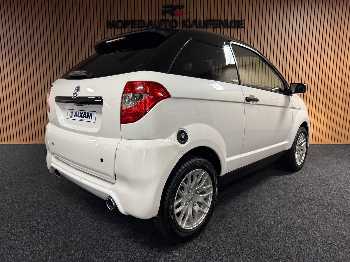 Aixam Coupé | Gepflegt | Kubota Motor | 45 km/h | Innerhalb 250 KM Kostenlose Lieferung | Mopedauto | Leichtmobile
