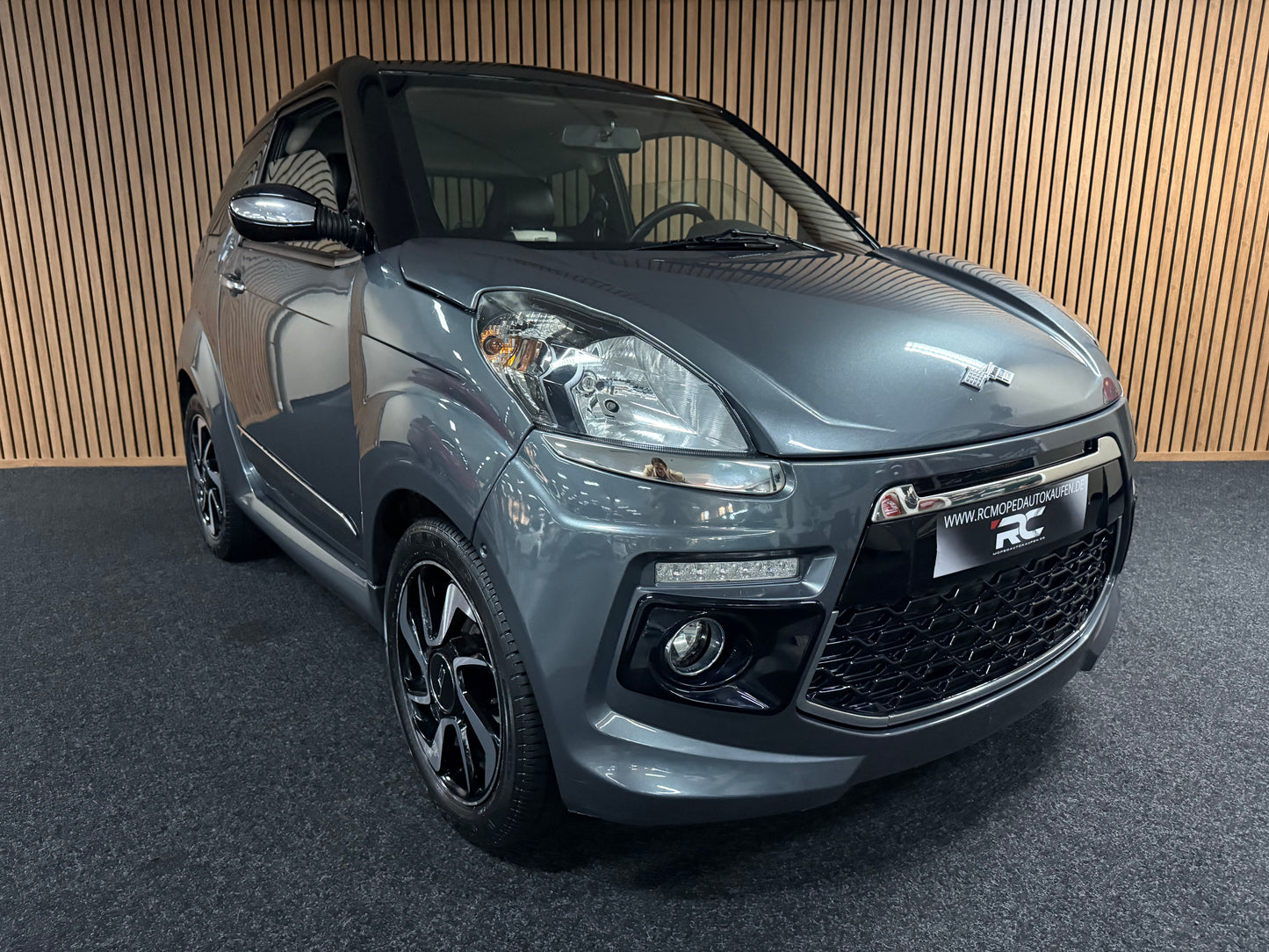 Ligier JS50 Sport | leiser DCI Motor  | 45 km/h | Innerhalb 250 KM Kostenlose Lieferung | Mopedauto | Leichtmobile